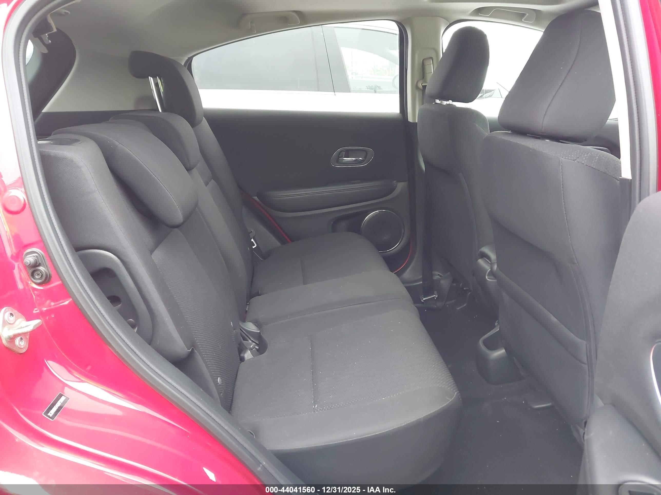 HONDA HR-V image 8