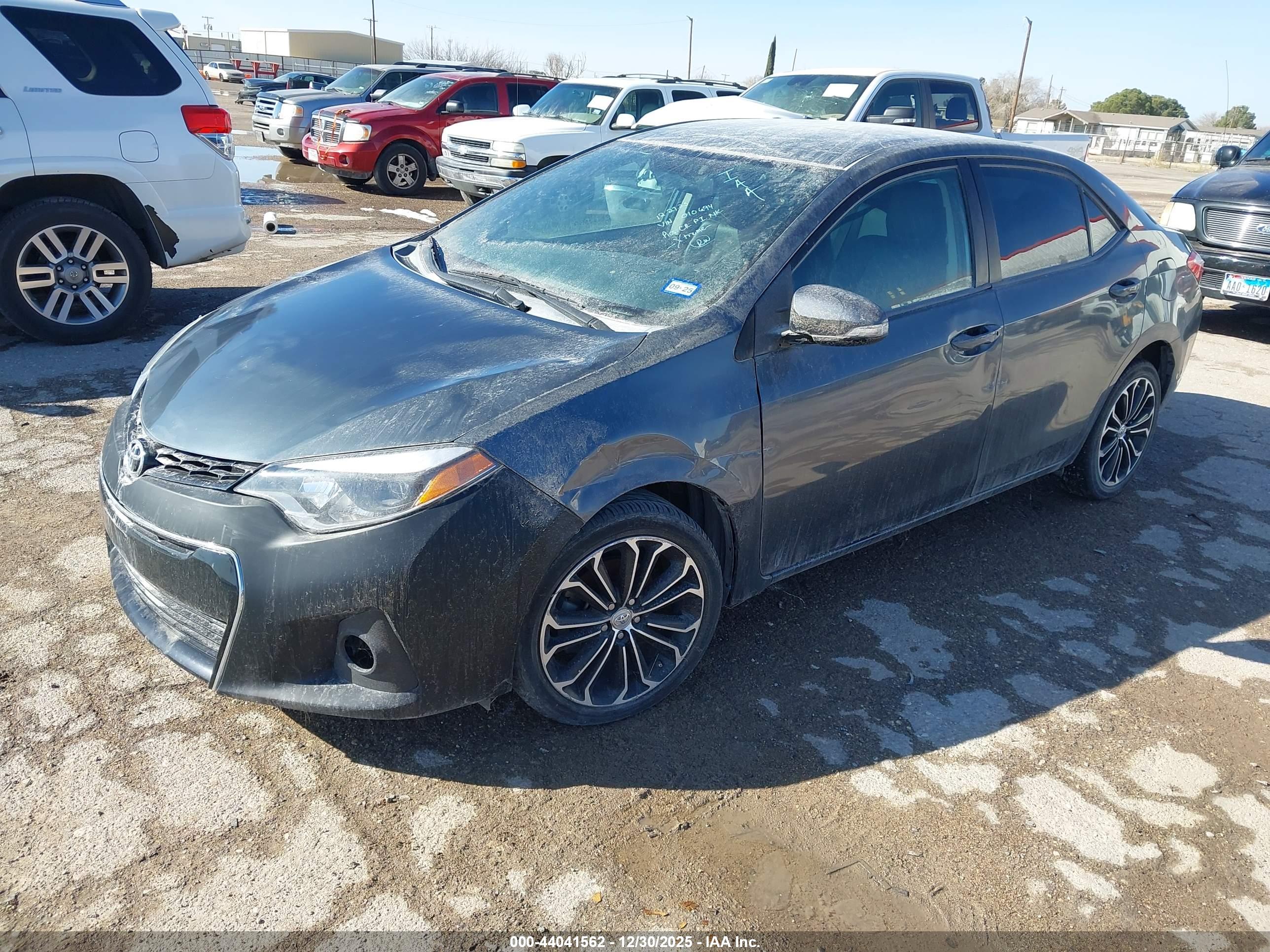 TOYOTA COROLLA image 2