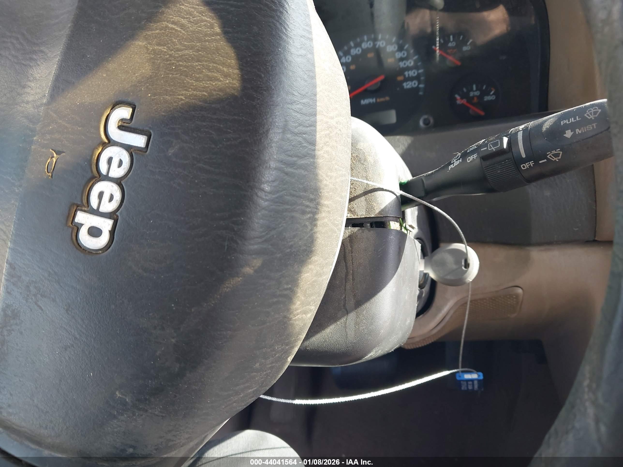 JEEP GRAND image 11