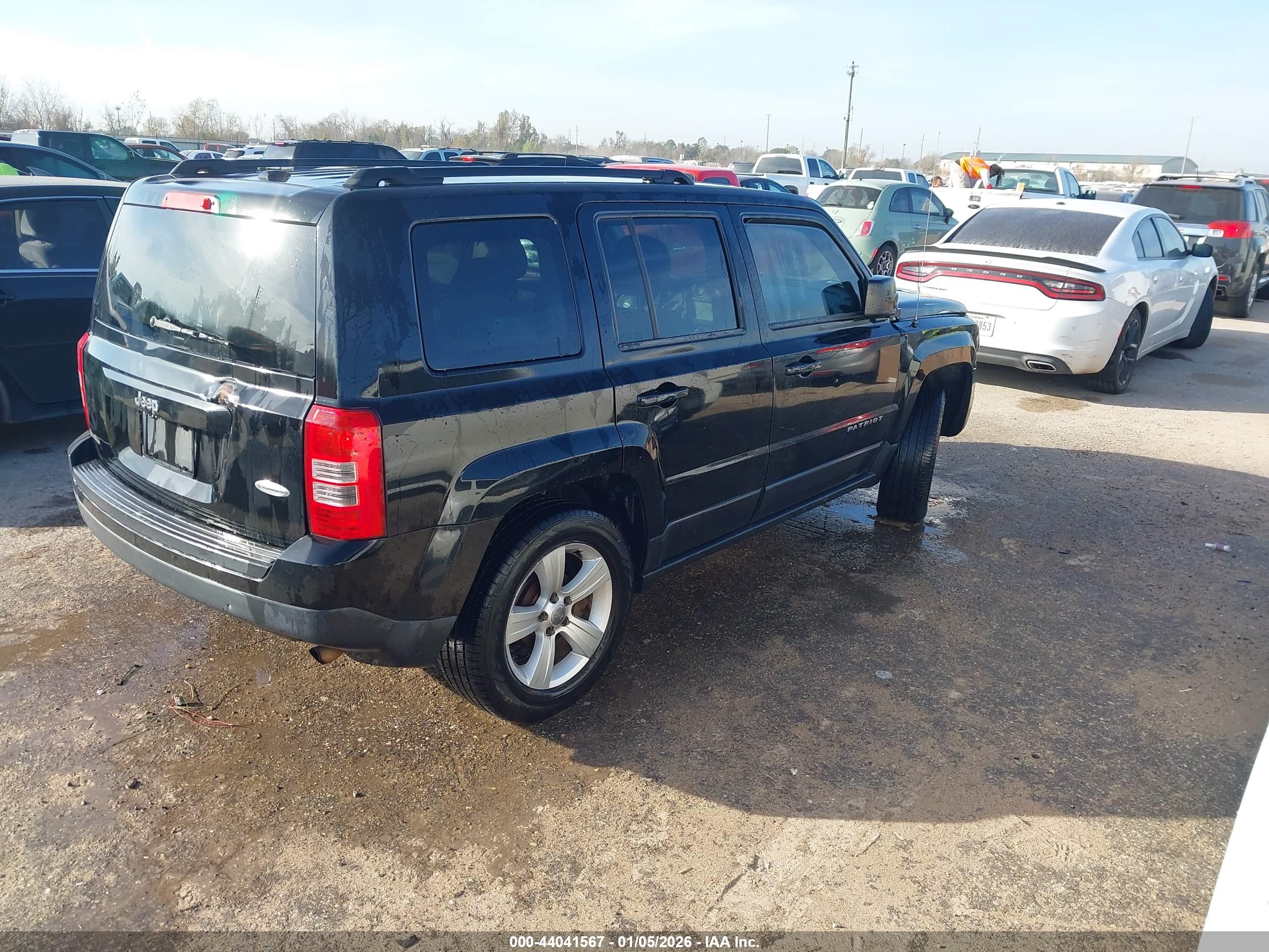 JEEP PATRIOT image 4