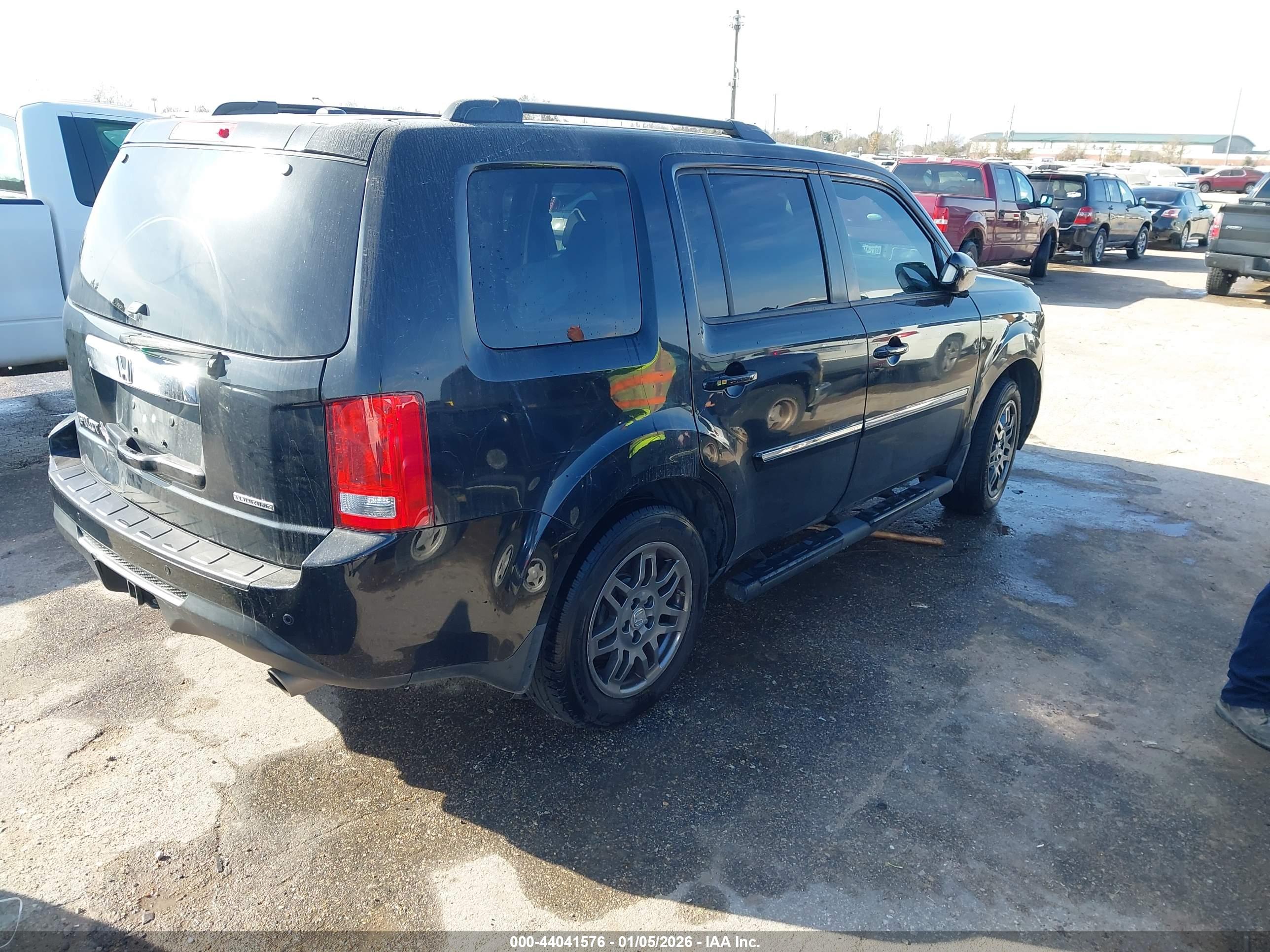 HONDA PILOT image 4
