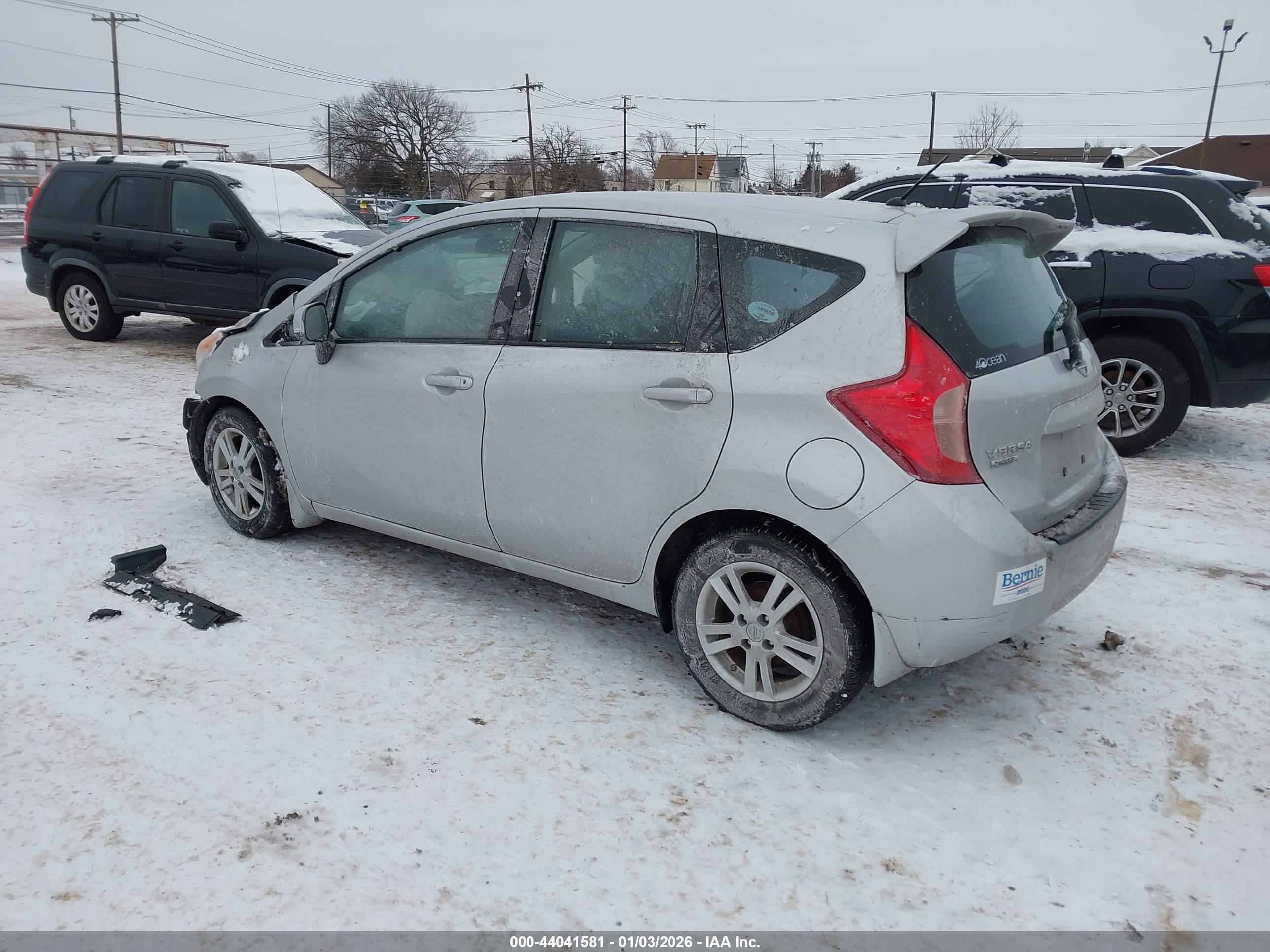 NISSAN VERSA image 3