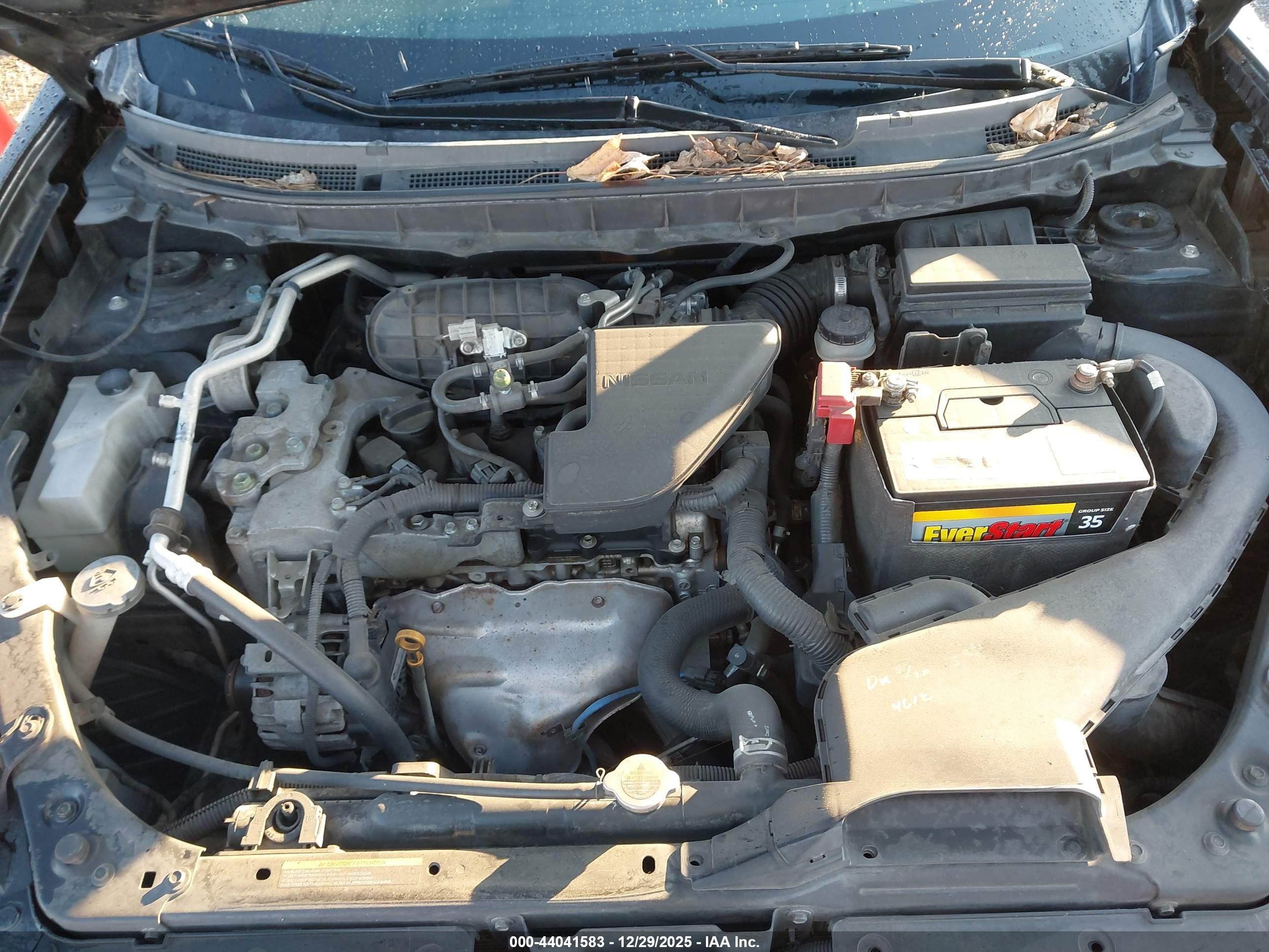 NISSAN ROGUE image 10