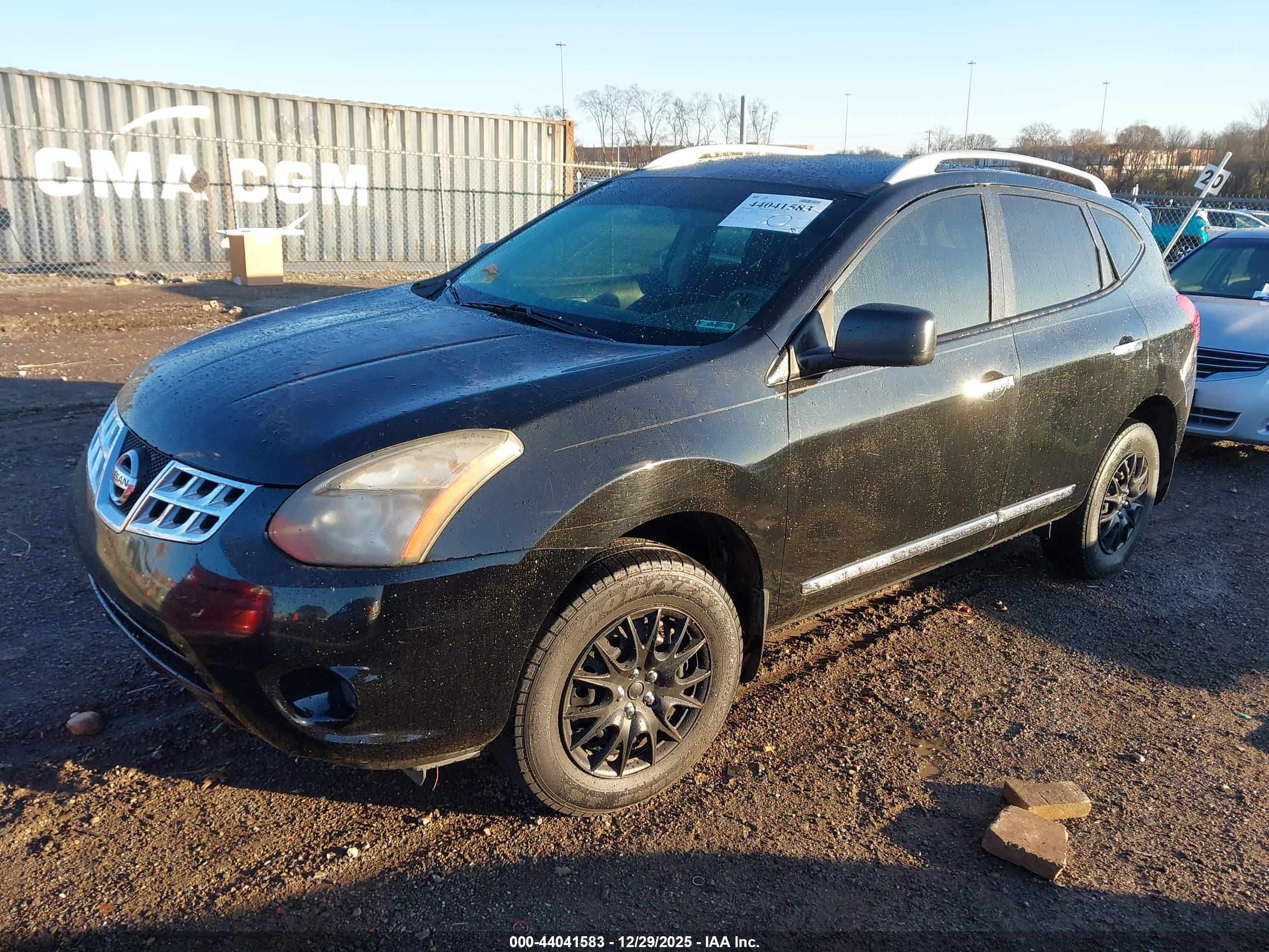 NISSAN ROGUE image 6