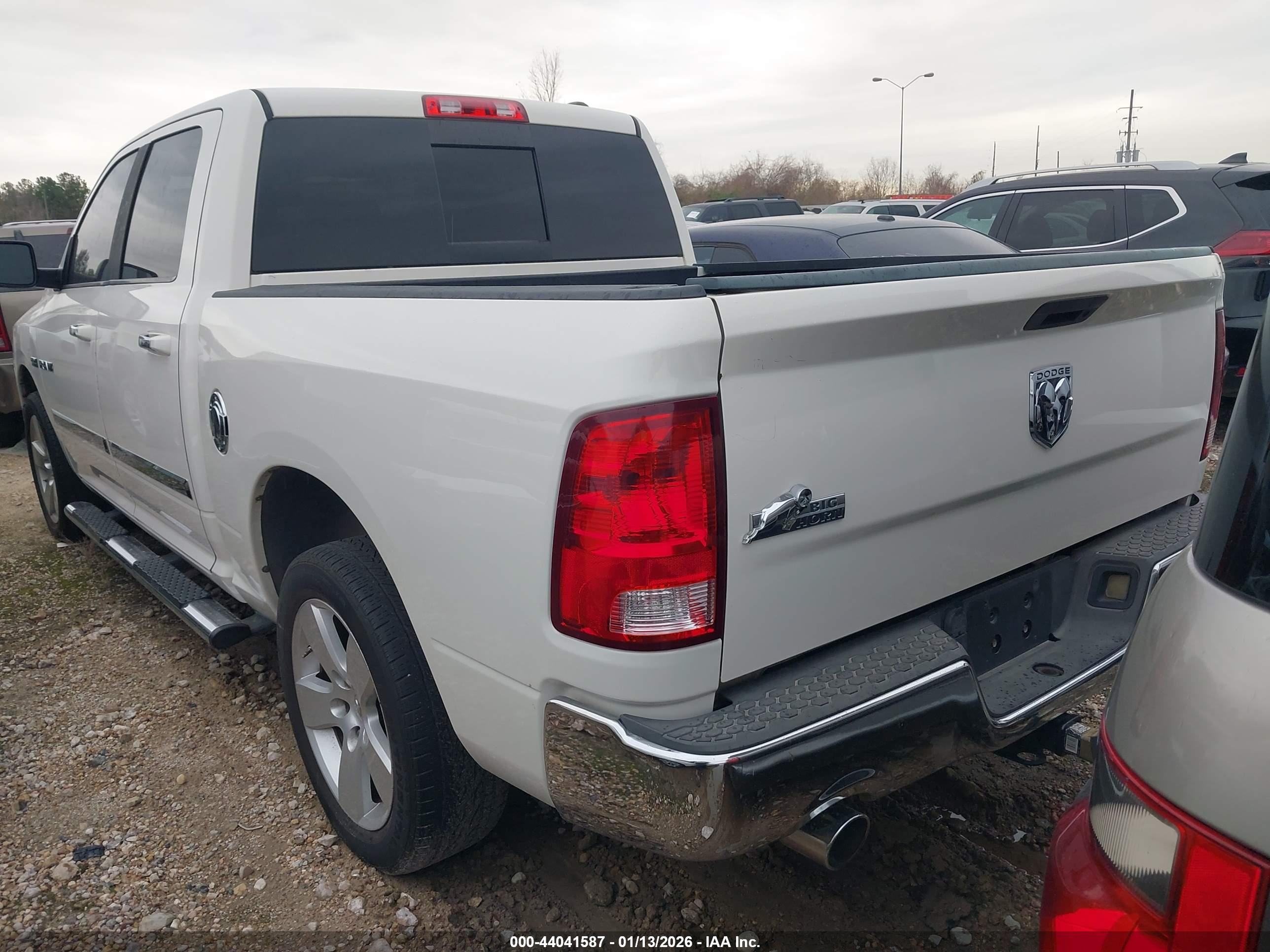 DODGE RAM image 3