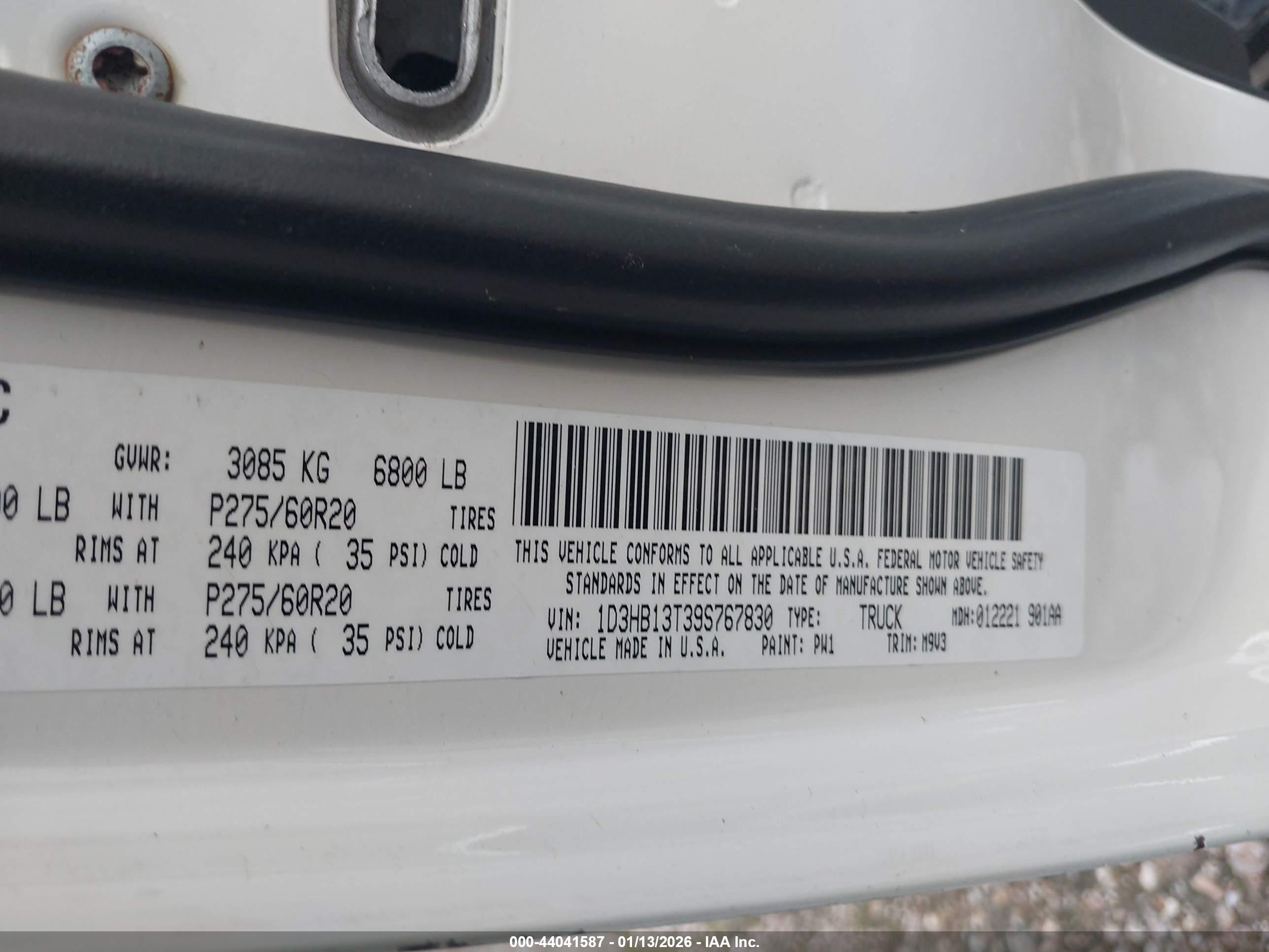 DODGE RAM image 9