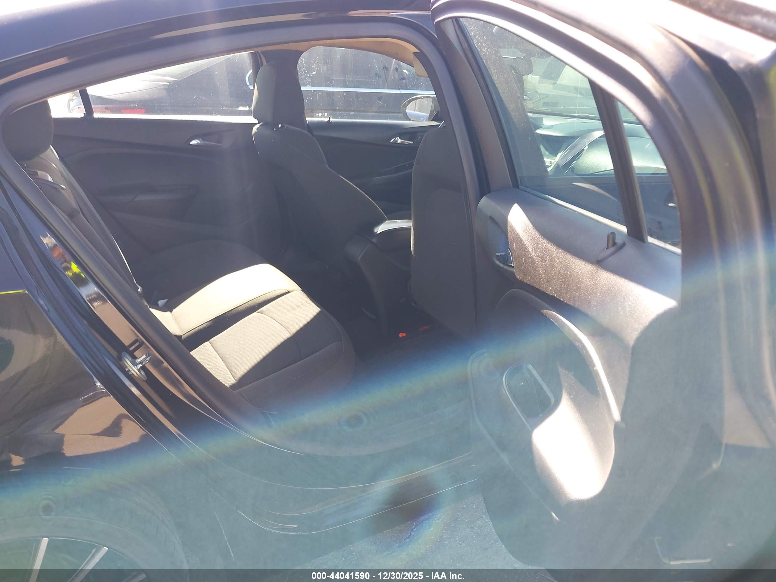 CHEVROLET CRUZE image 8