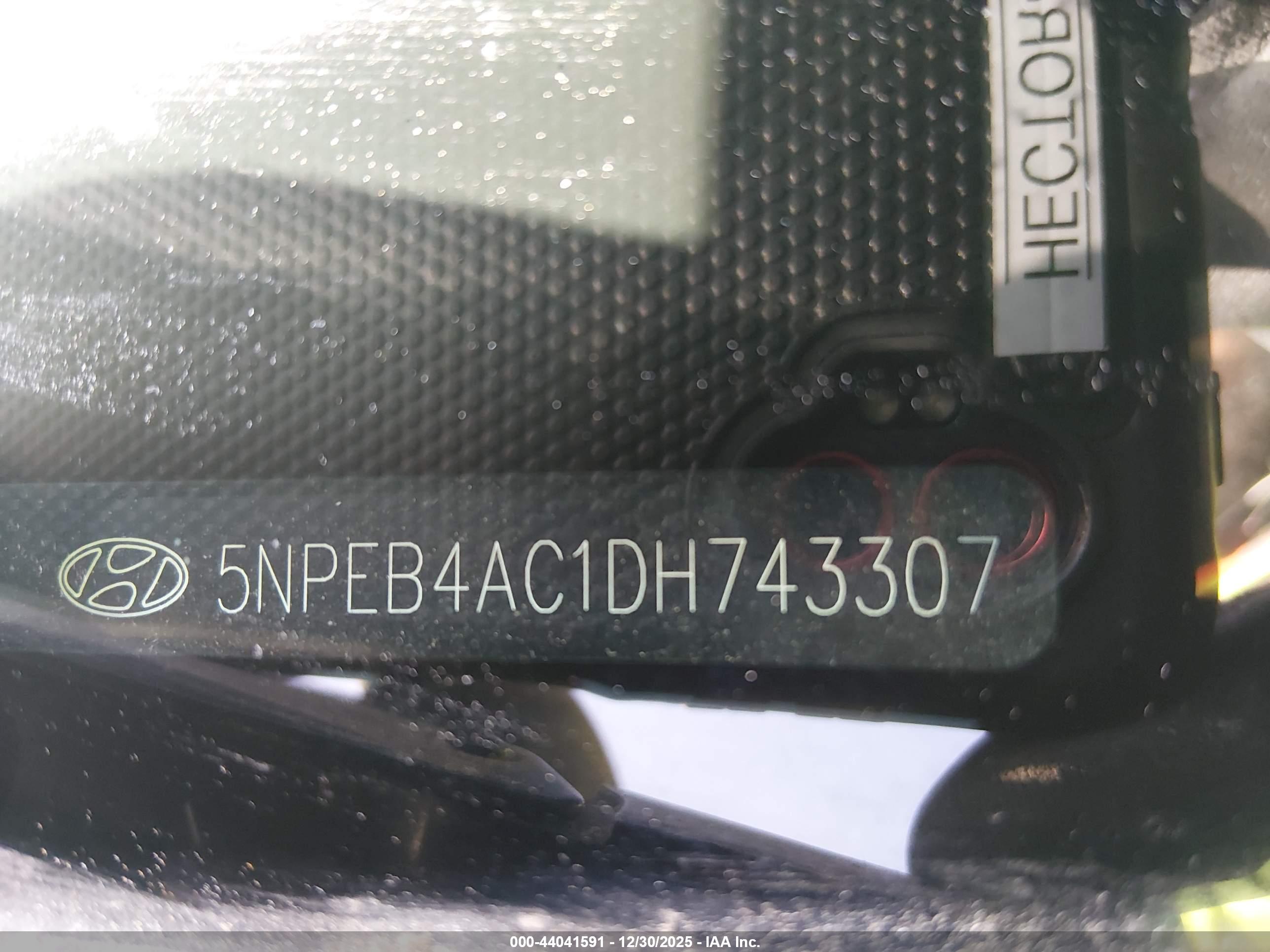 HYUNDAI SONATA image 9