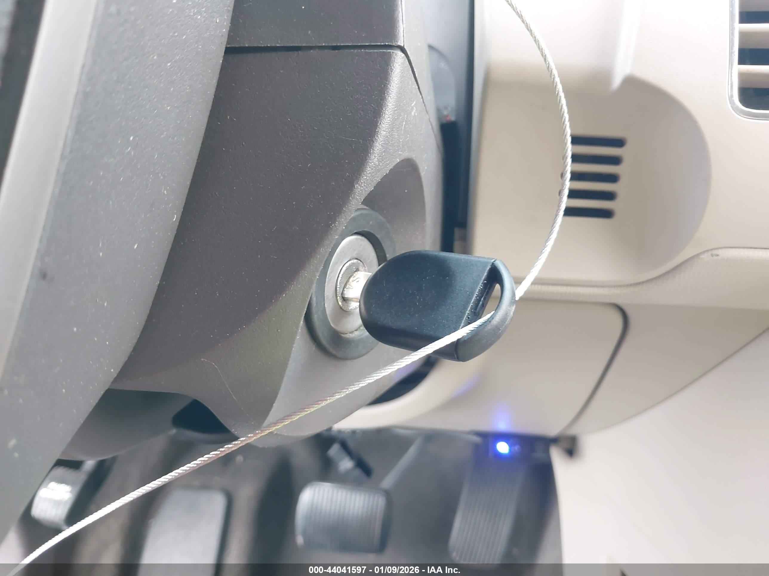 FORD FLEX image 11