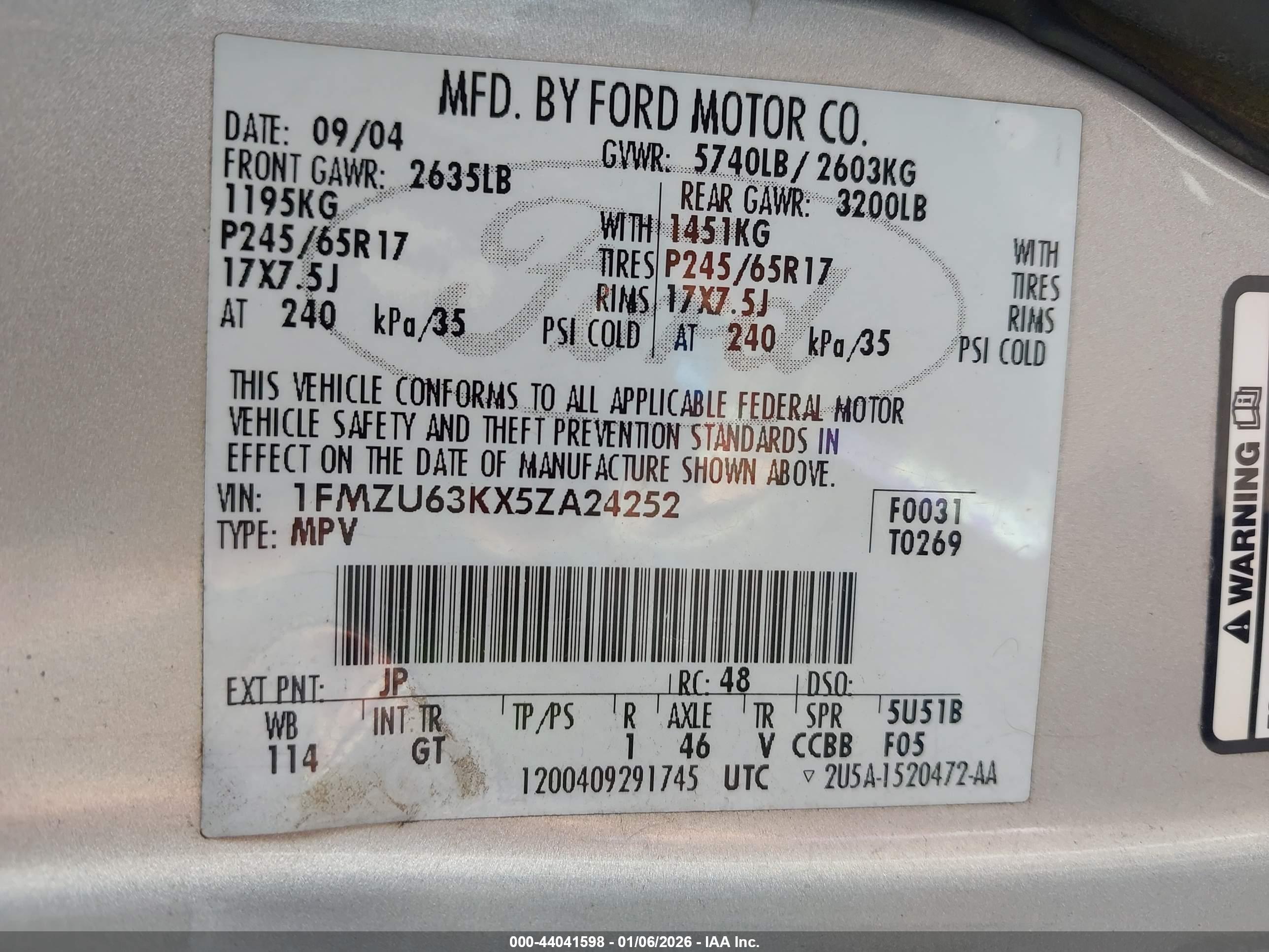 FORD EXPLORER image 9