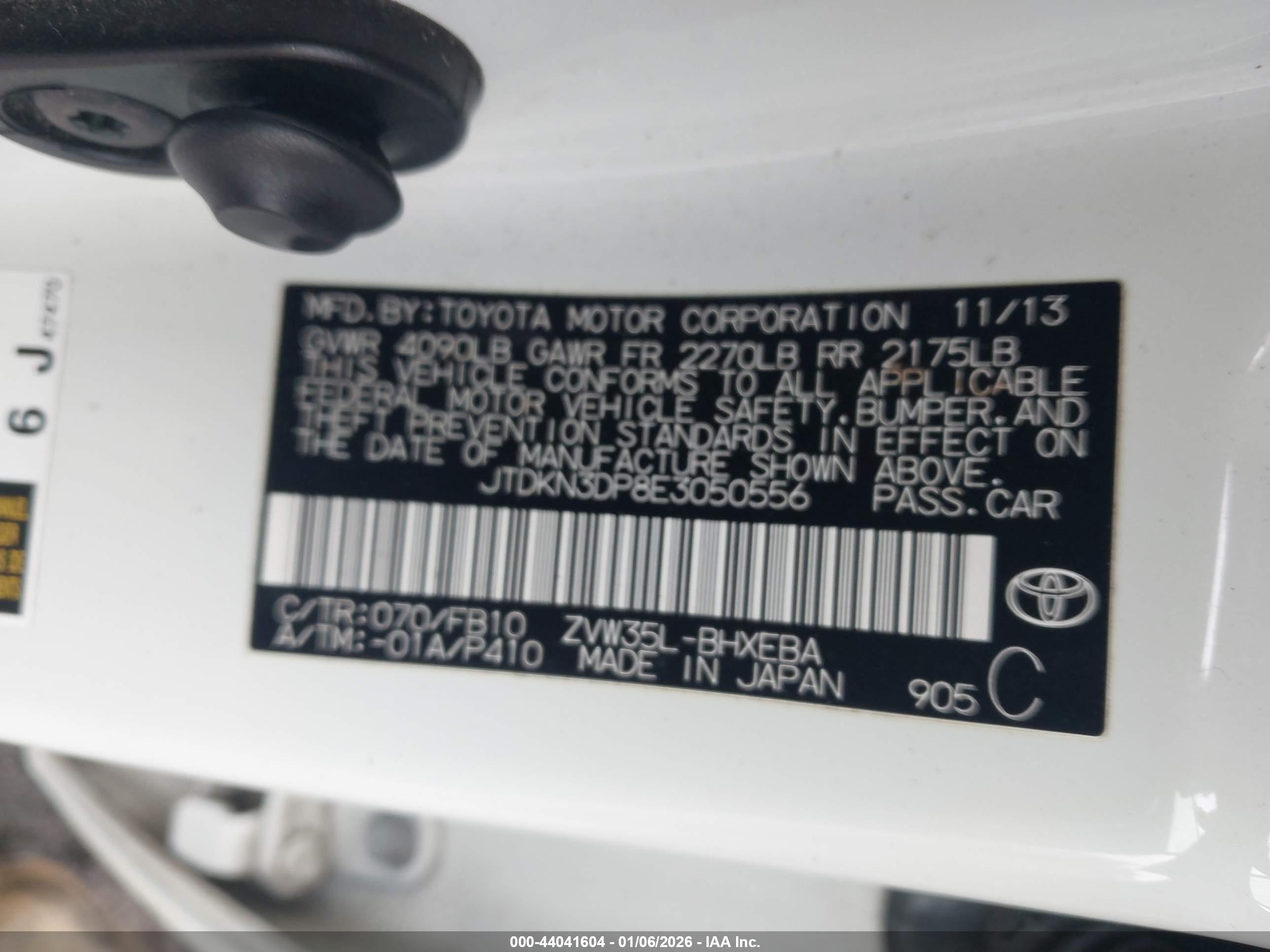 TOYOTA PRIUS image 9