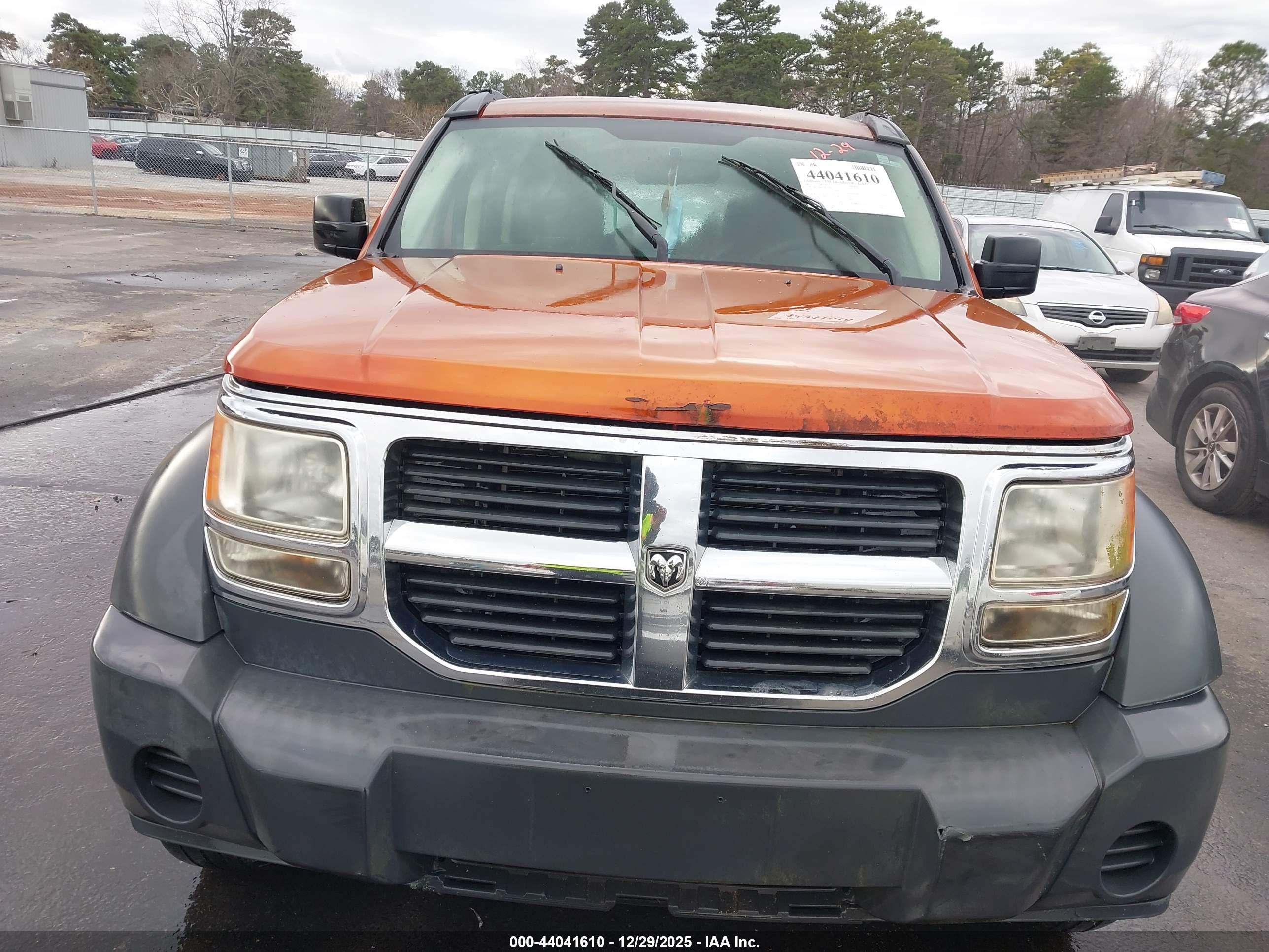DODGE NITRO image 6