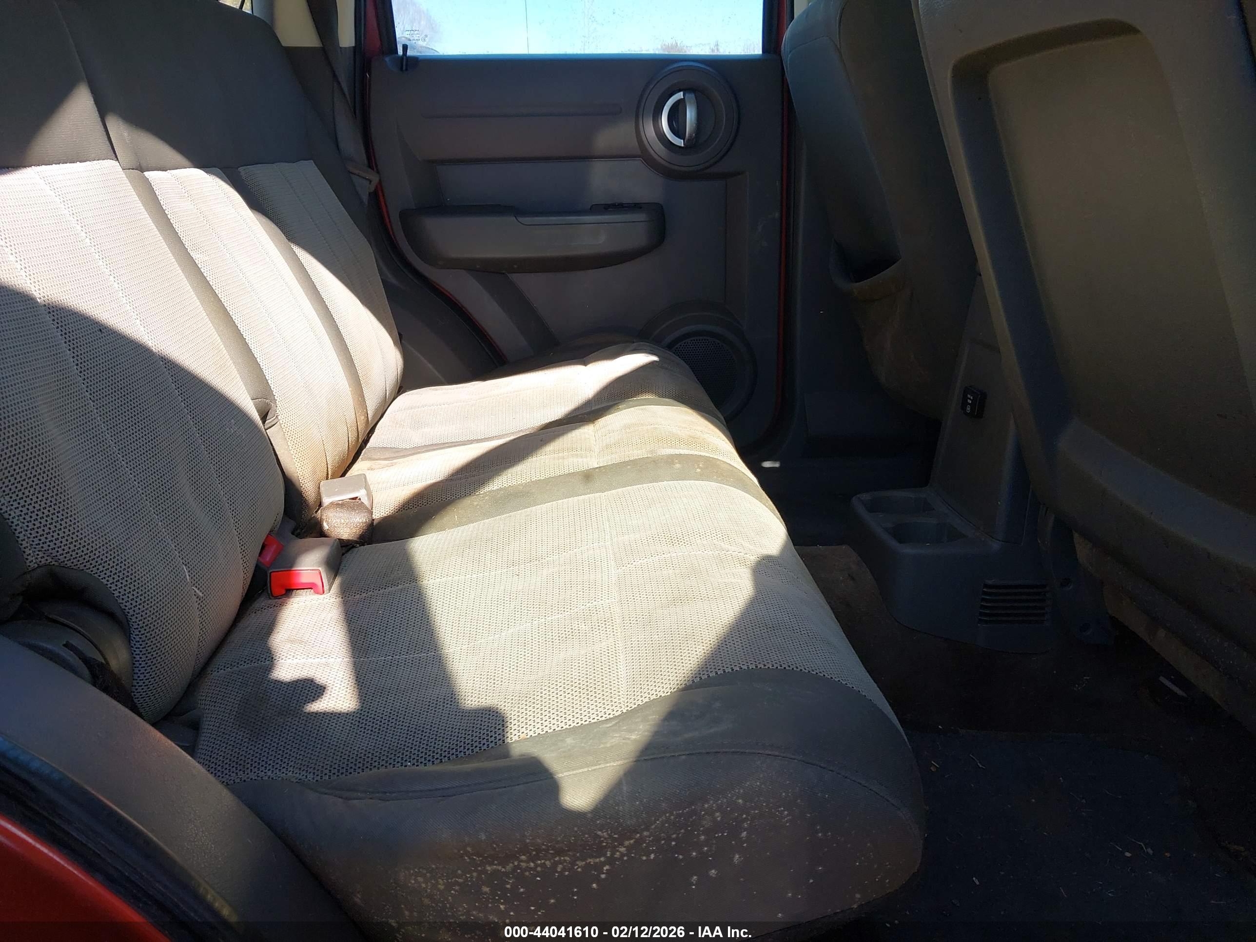 DODGE NITRO image 8