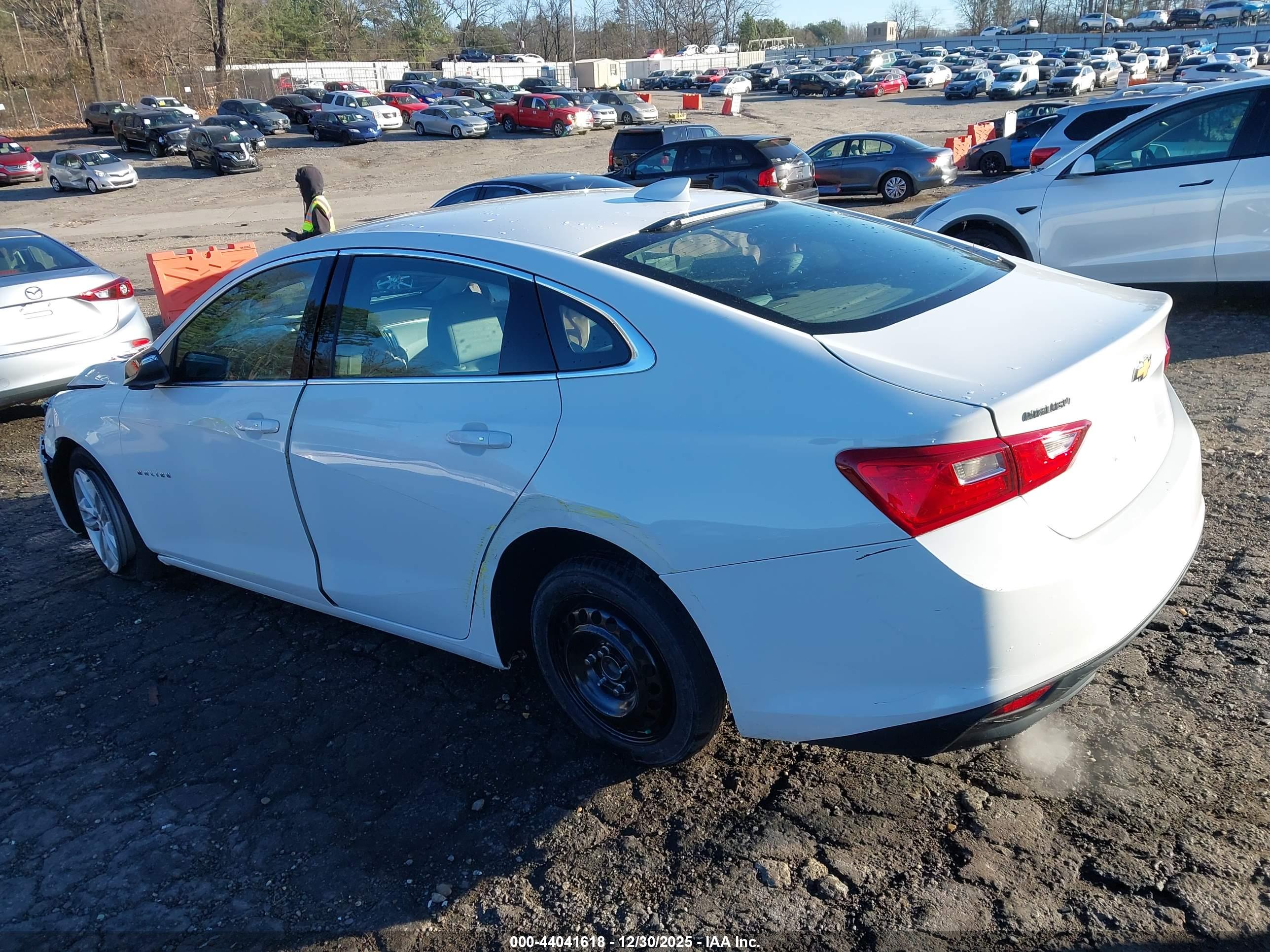CHEVROLET MALIBU image 3