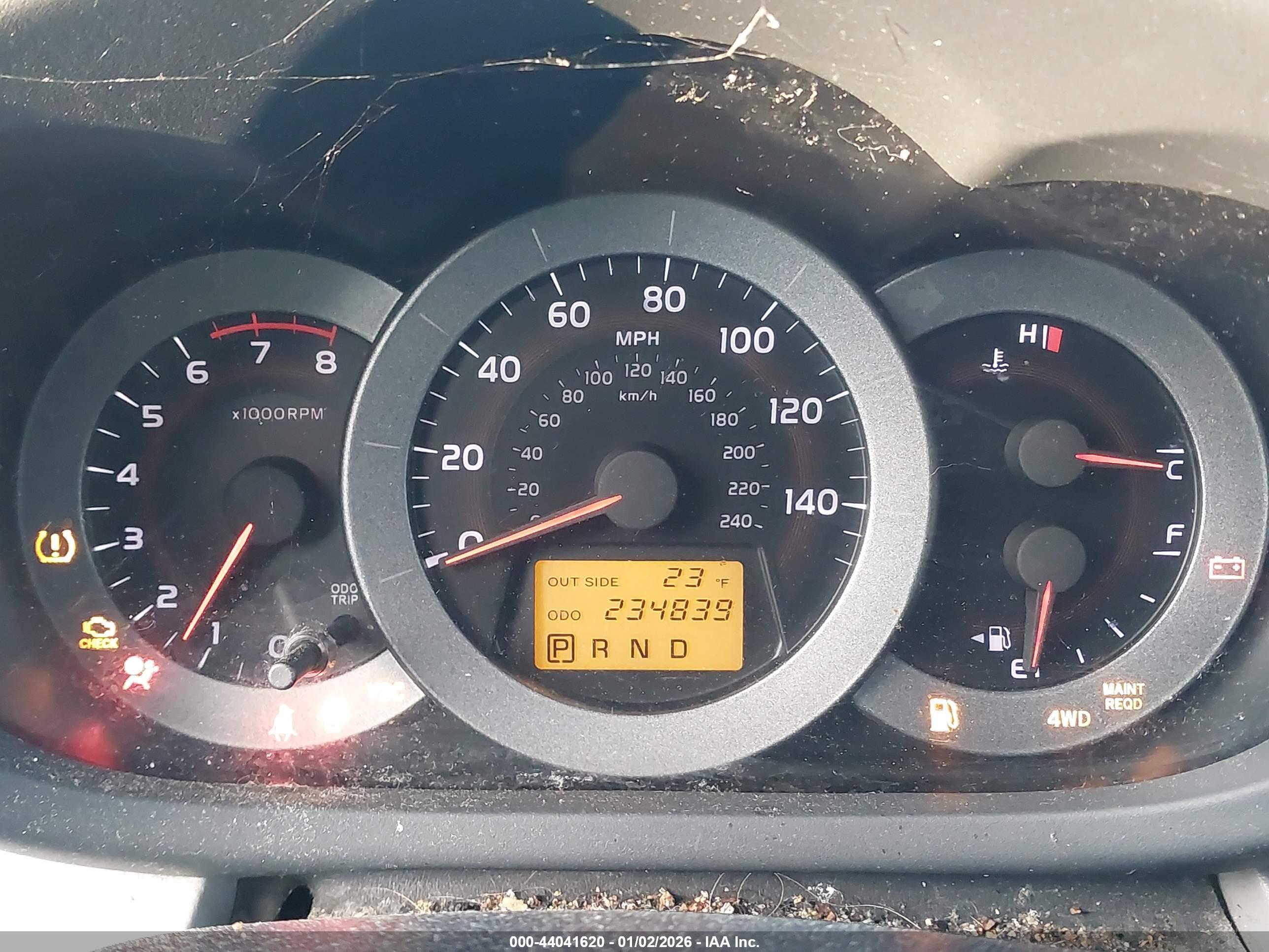 TOYOTA RAV4 image 7