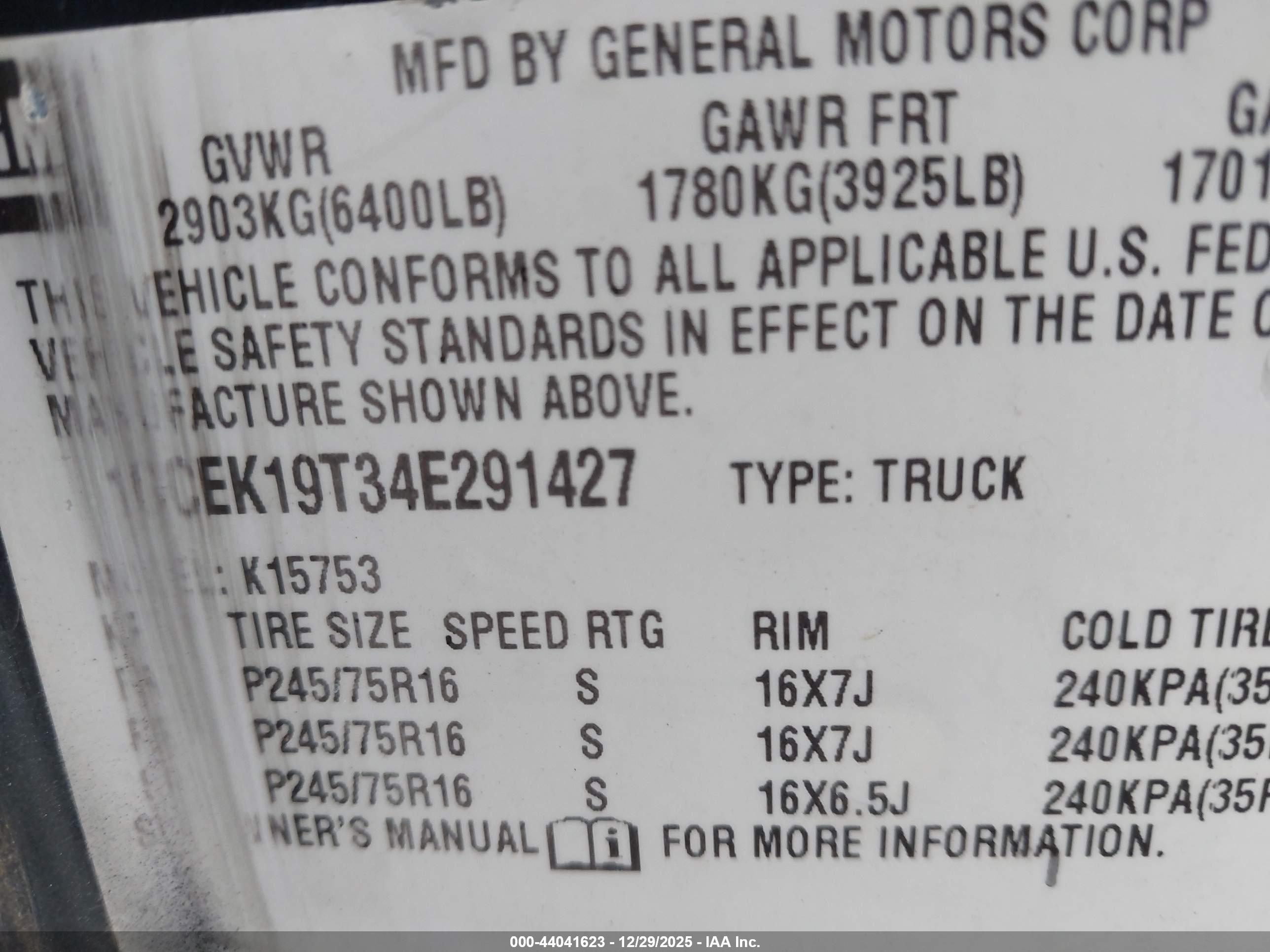 CHEVROLET SILVERADO image 9