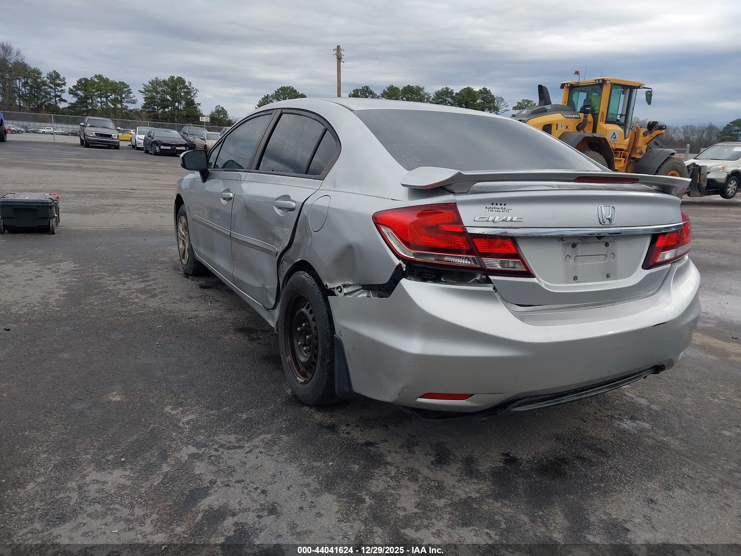 HONDA CIVIC image 3