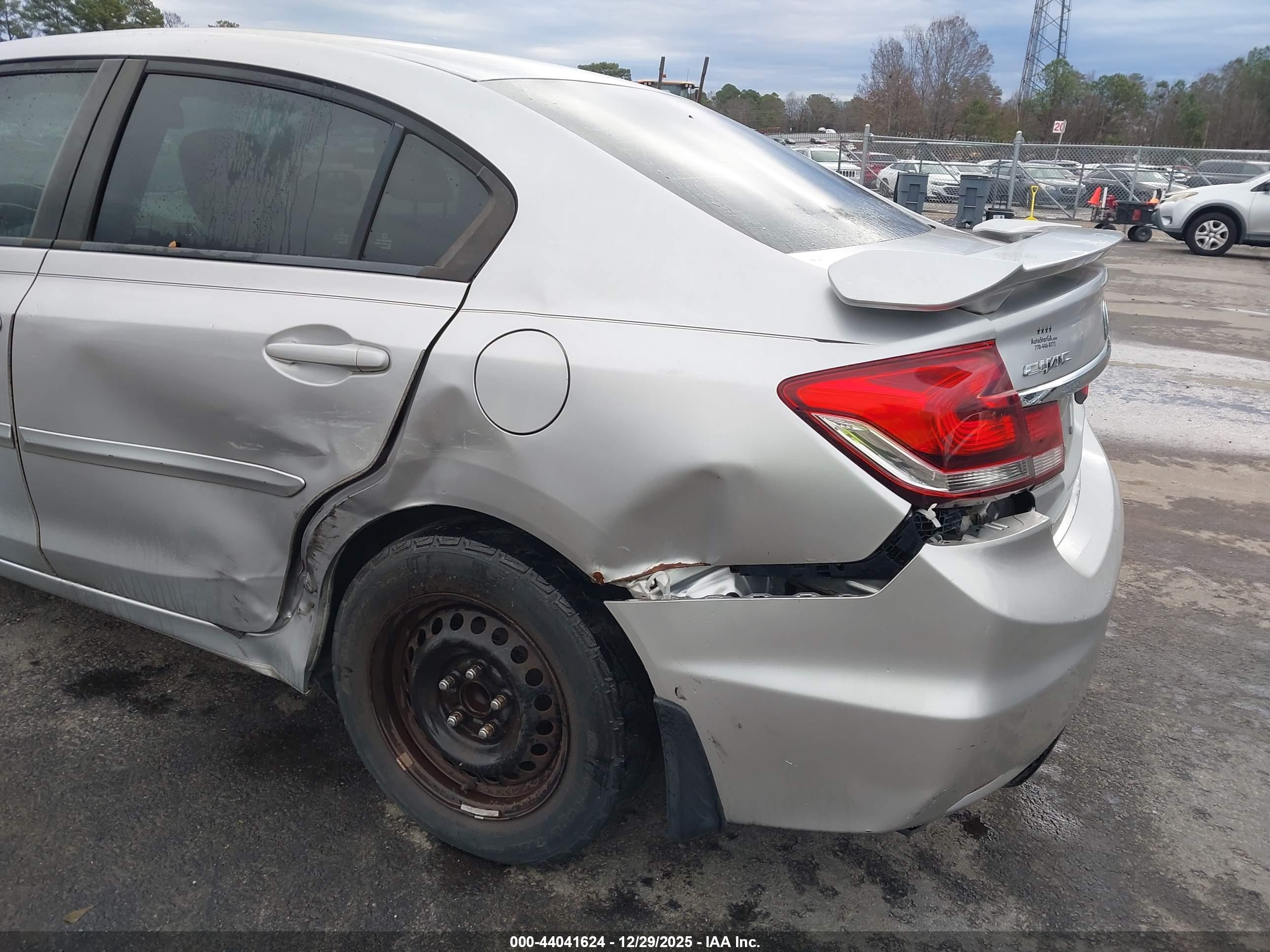 HONDA CIVIC image 6