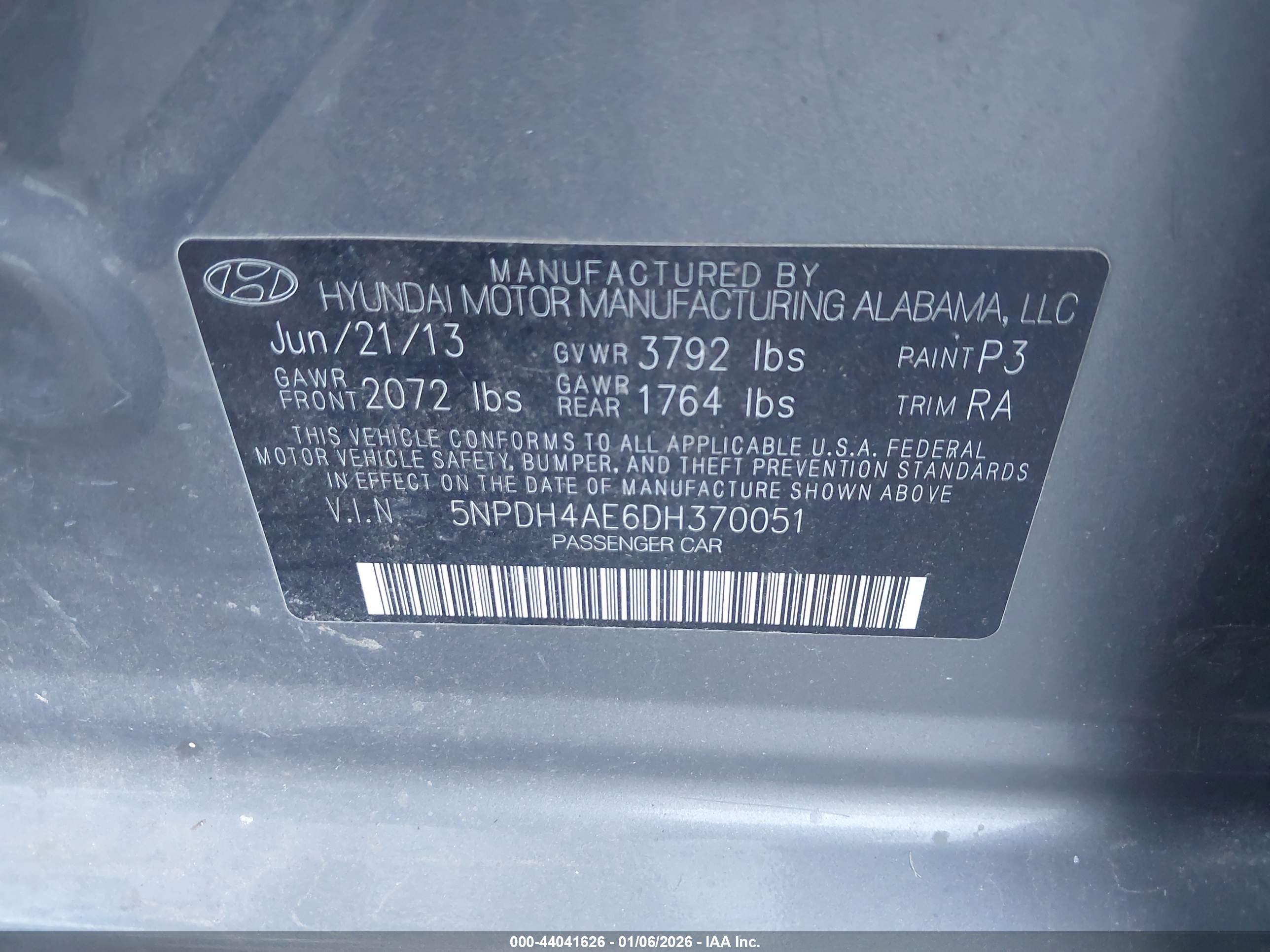 HYUNDAI ELANTRA image 9