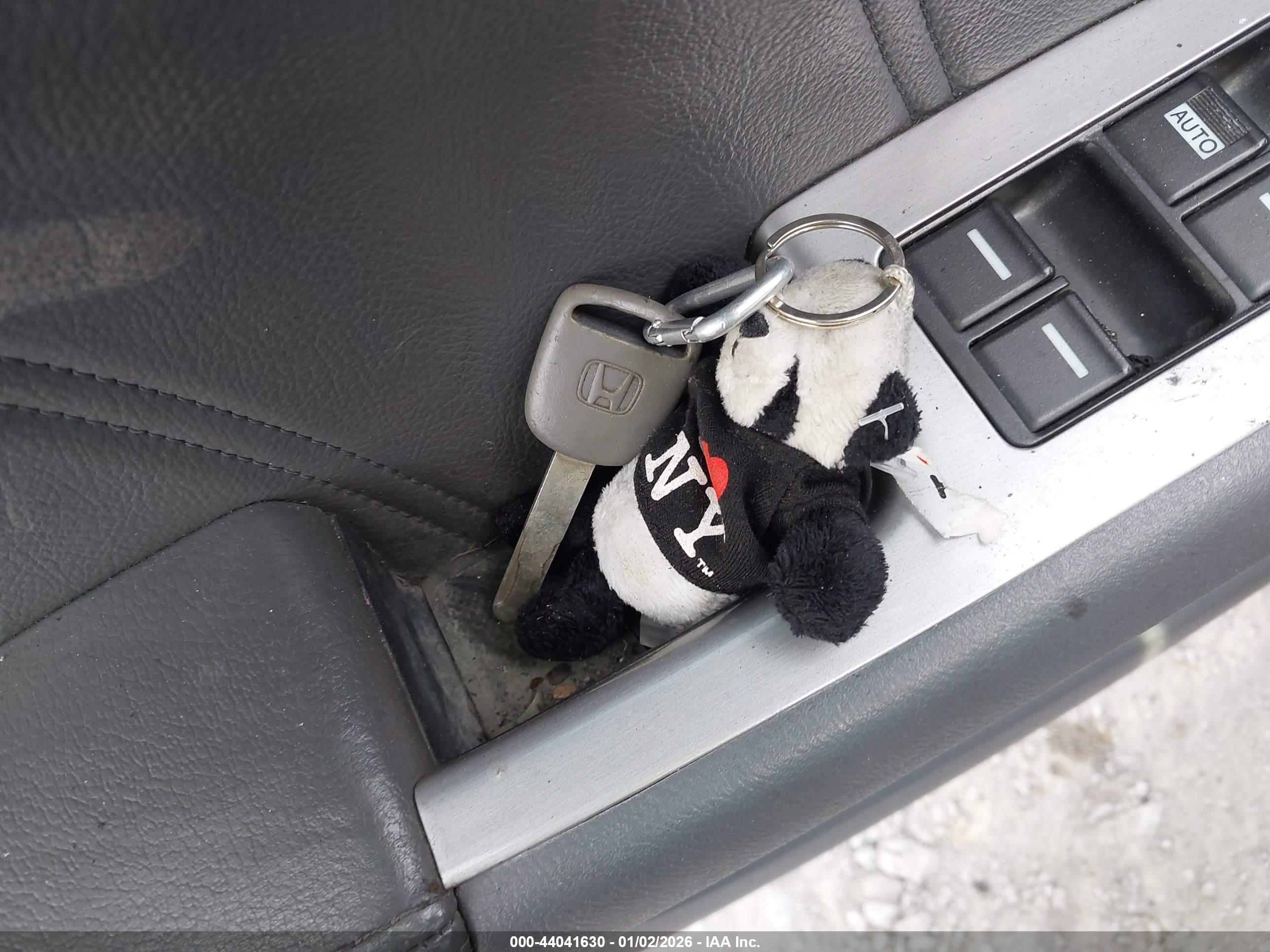 HONDA ACCORD image 11