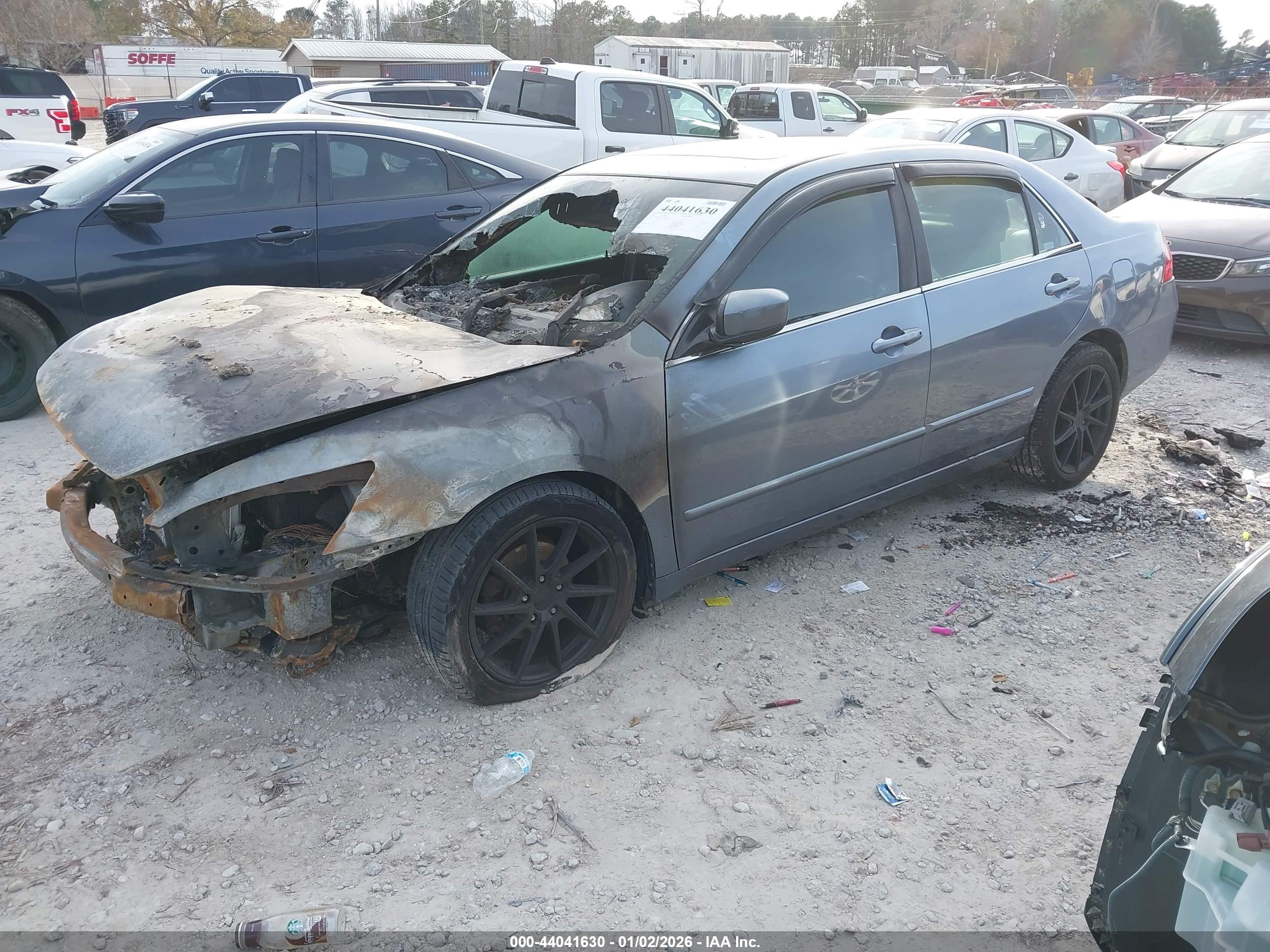 HONDA ACCORD image 2