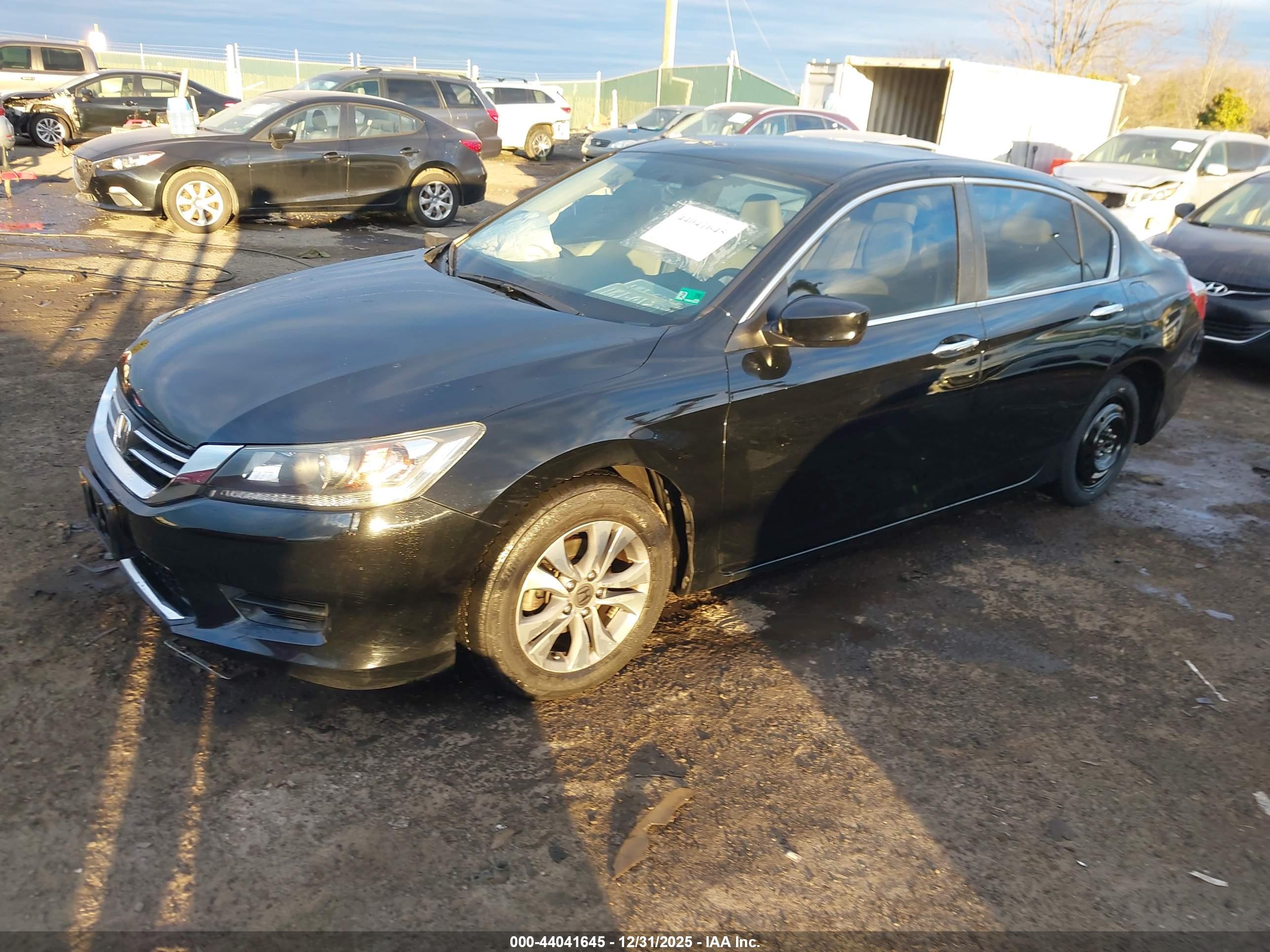 HONDA ACCORD image 2