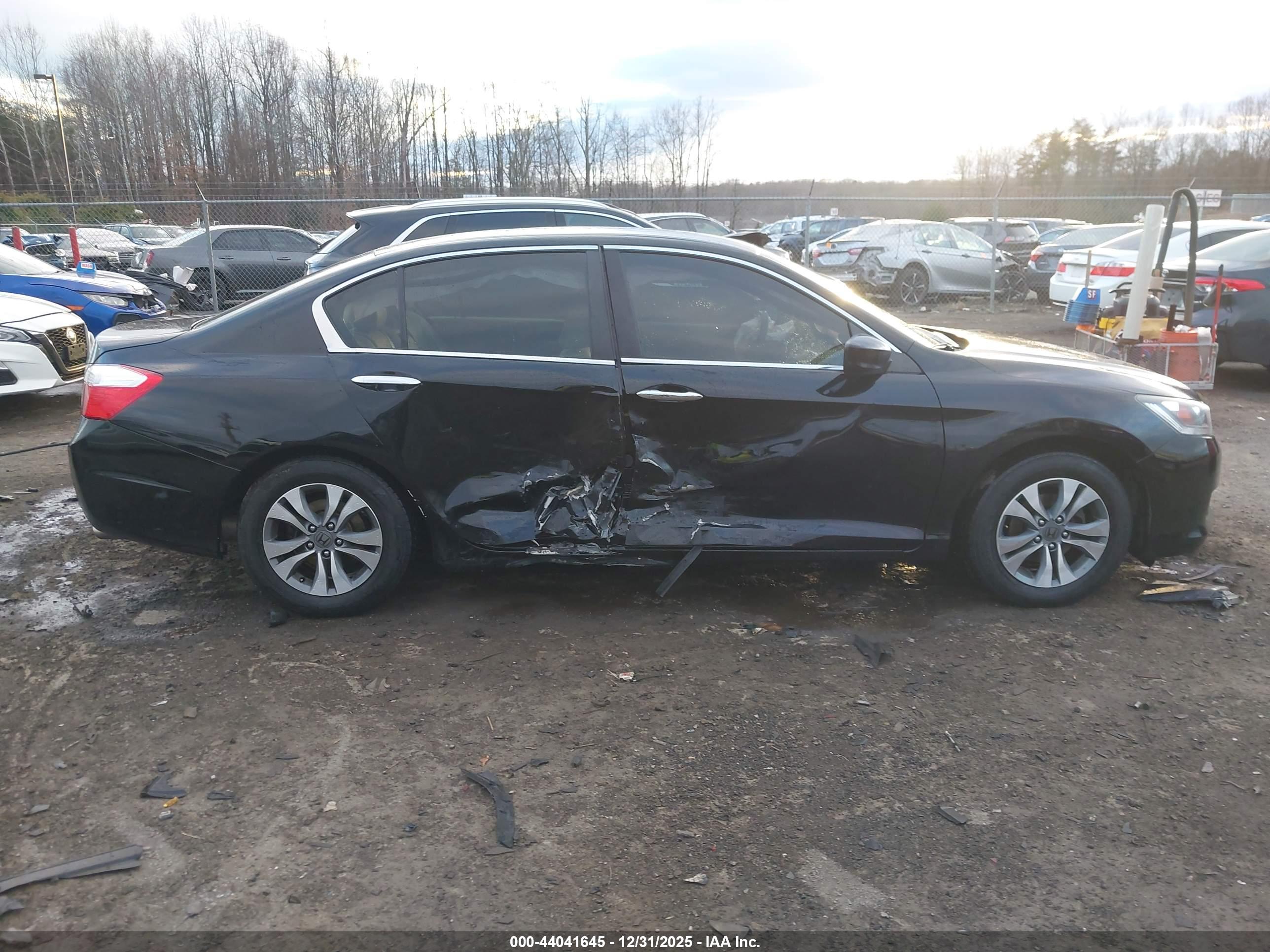 HONDA ACCORD image 6