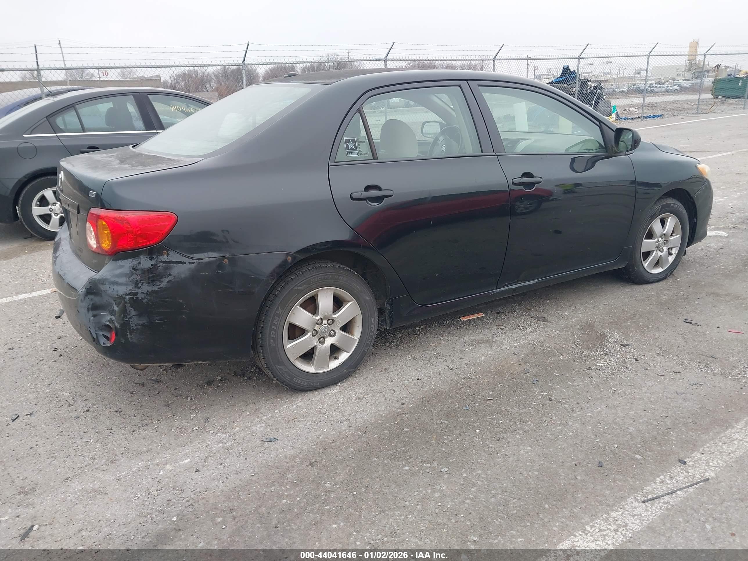 TOYOTA COROLLA image 4