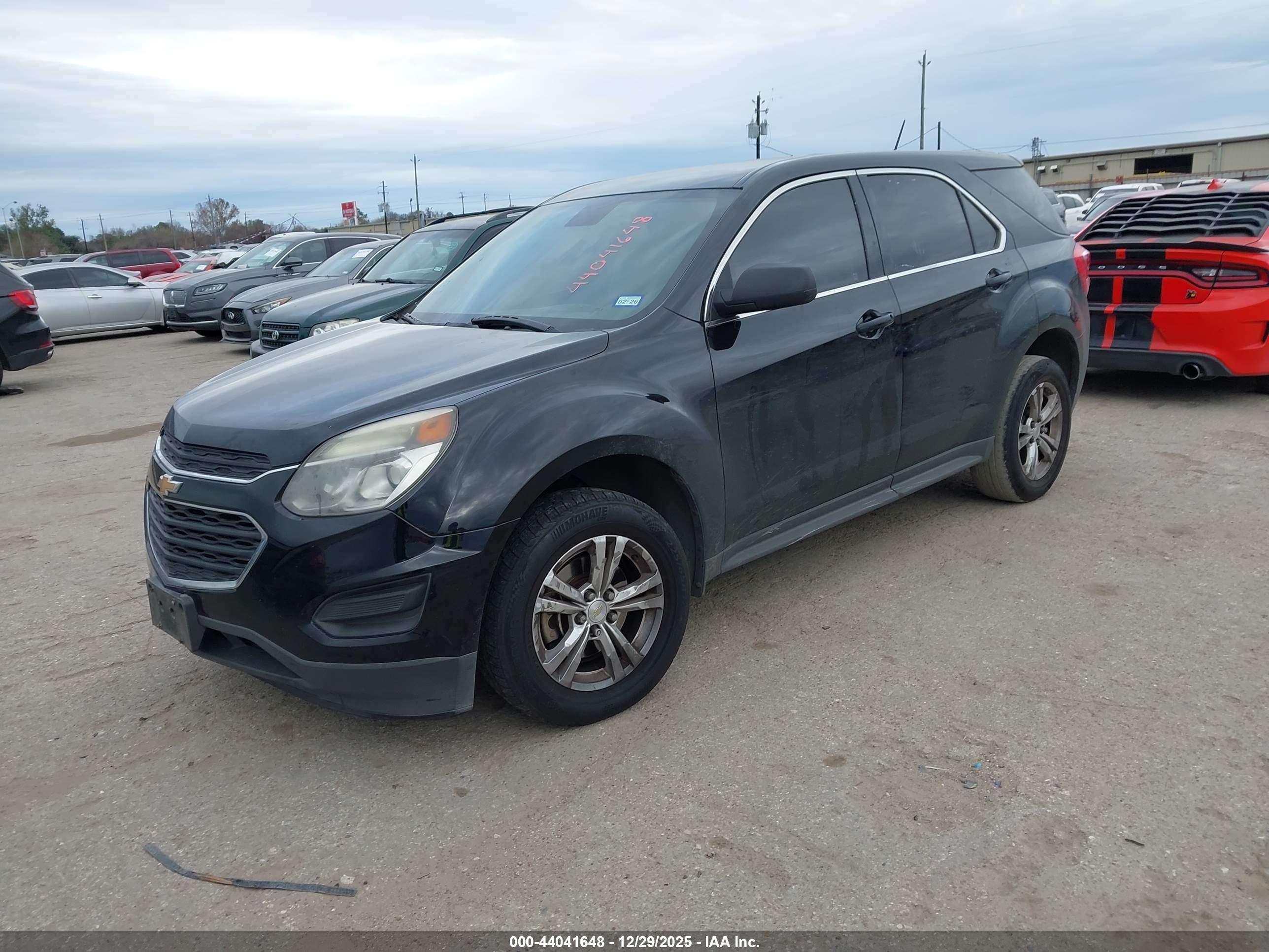 CHEVROLET EQUINOX image 2