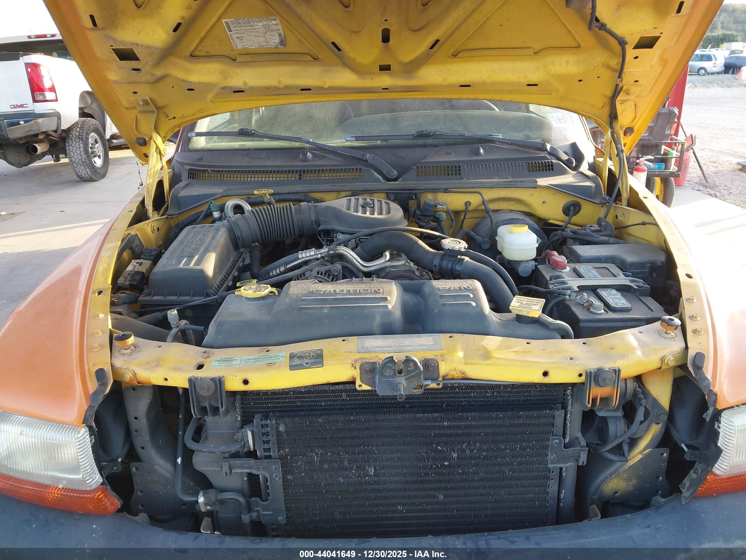 DODGE DAKOTA image 10