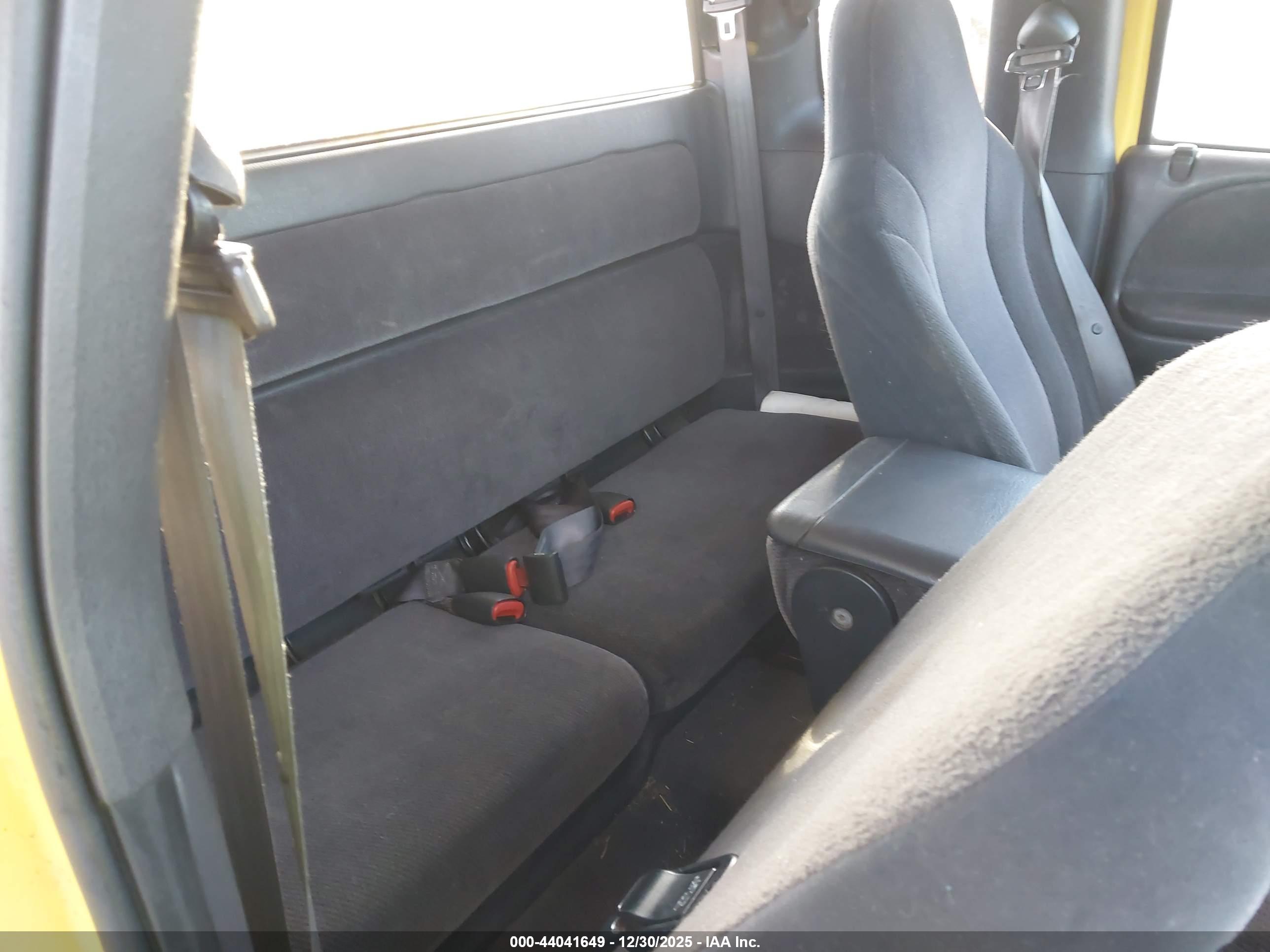 DODGE DAKOTA image 8