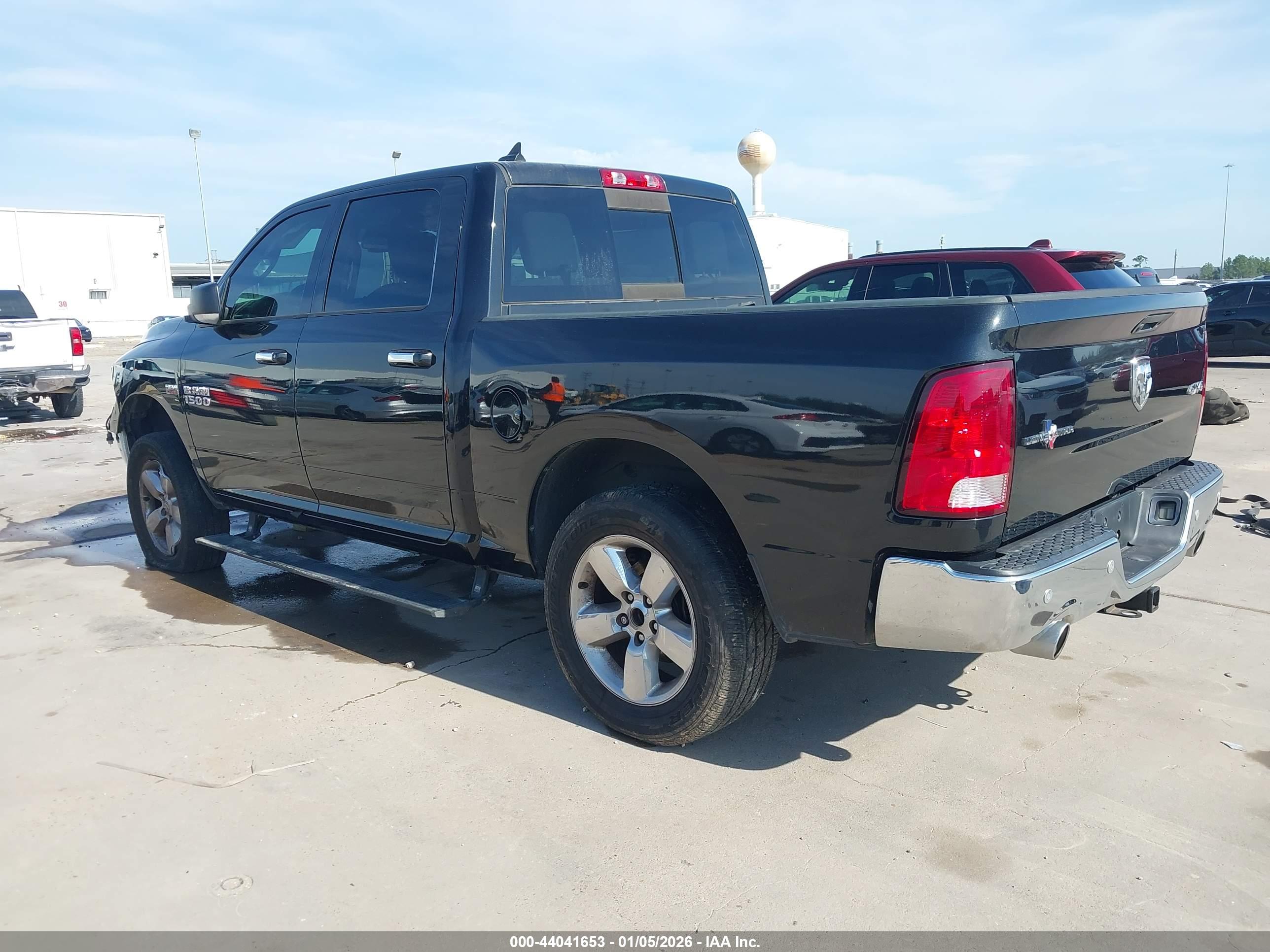 RAM 1500 image 3