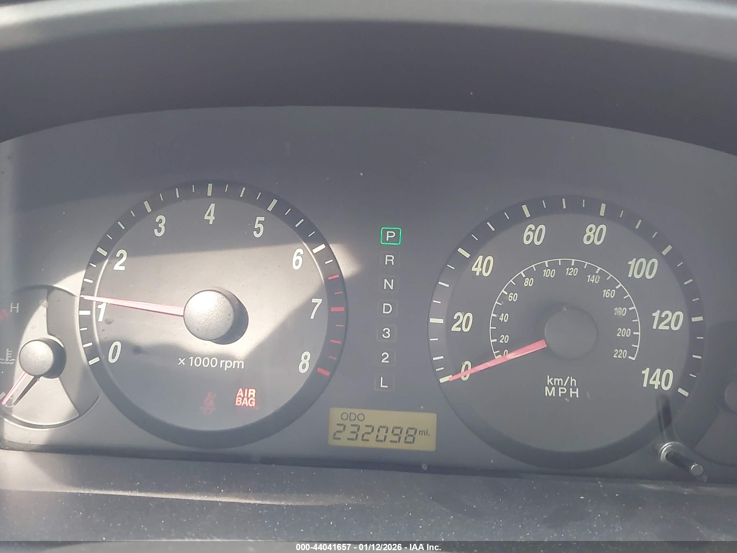 HYUNDAI ELANTRA image 7