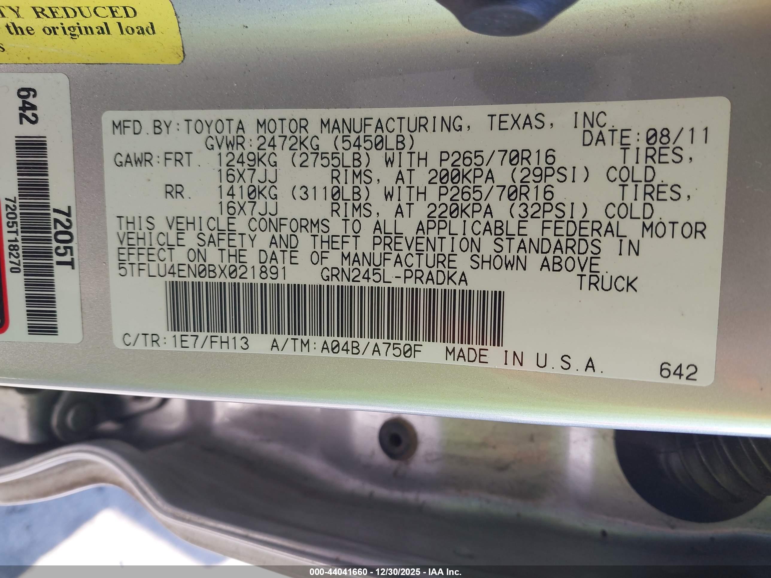 TOYOTA TACOMA image 9