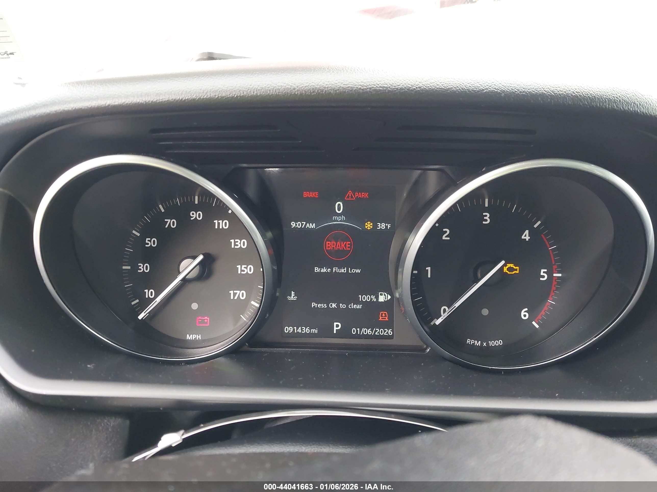 LAND ROVER image 7