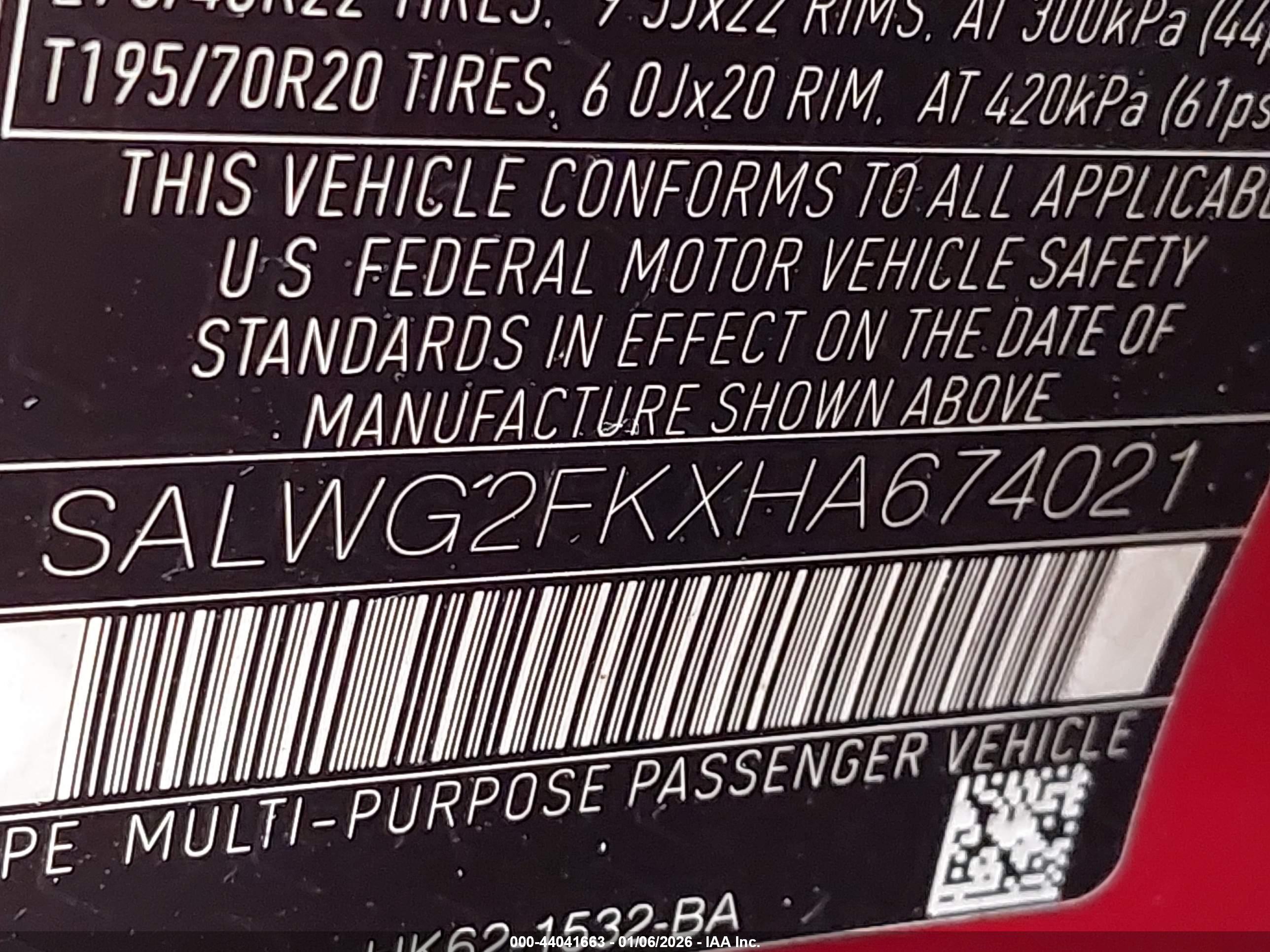 LAND ROVER image 9