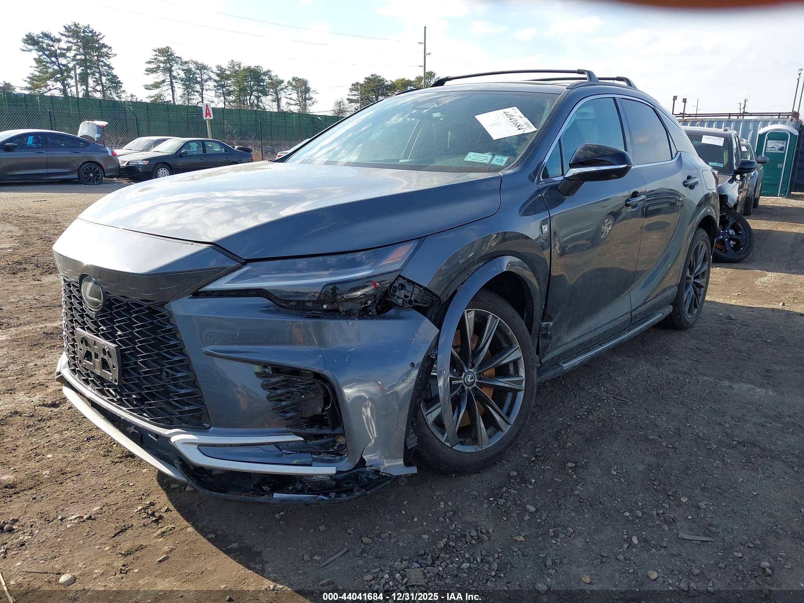 LEXUS RX image 2