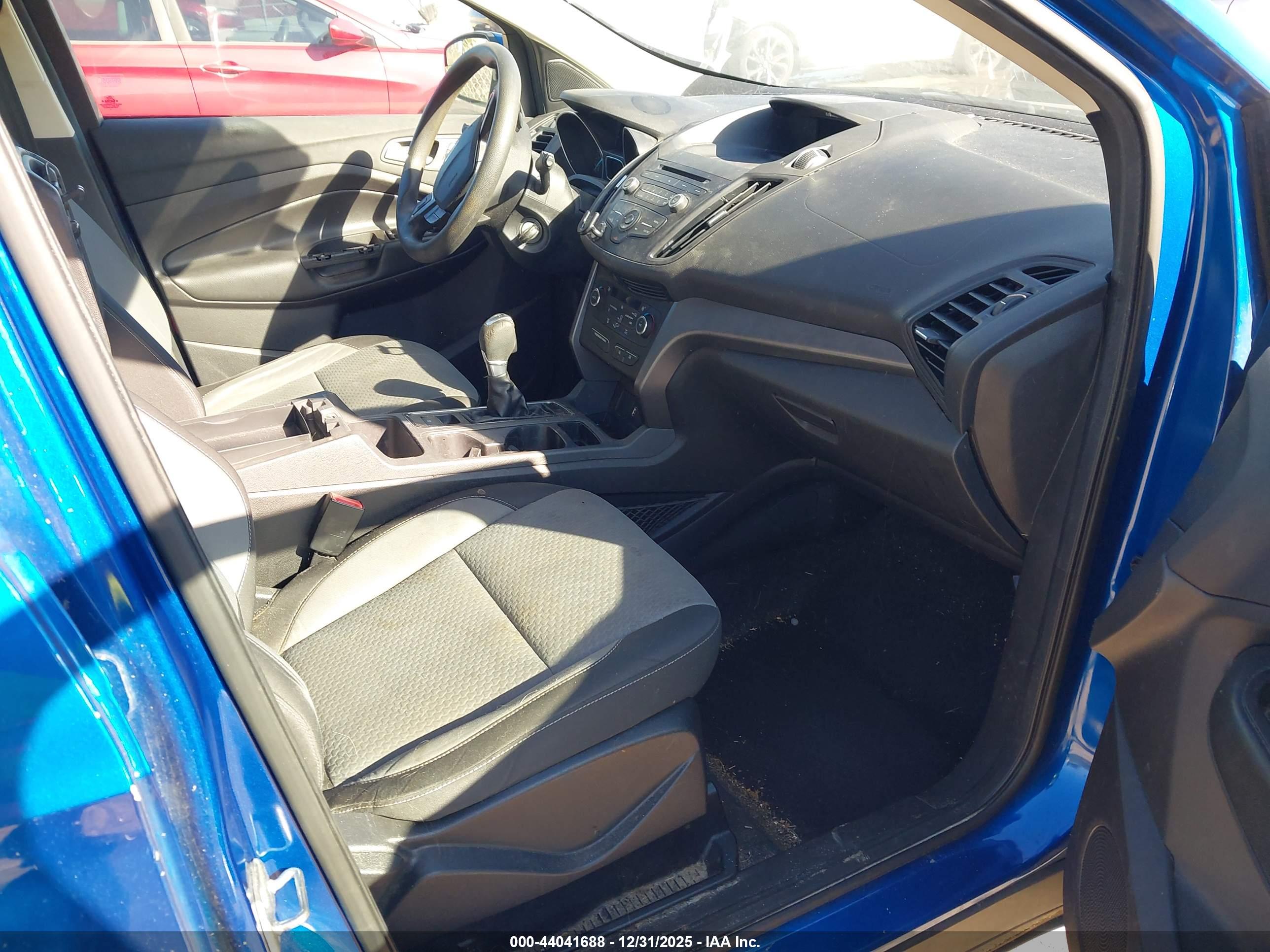 FORD ESCAPE image 5