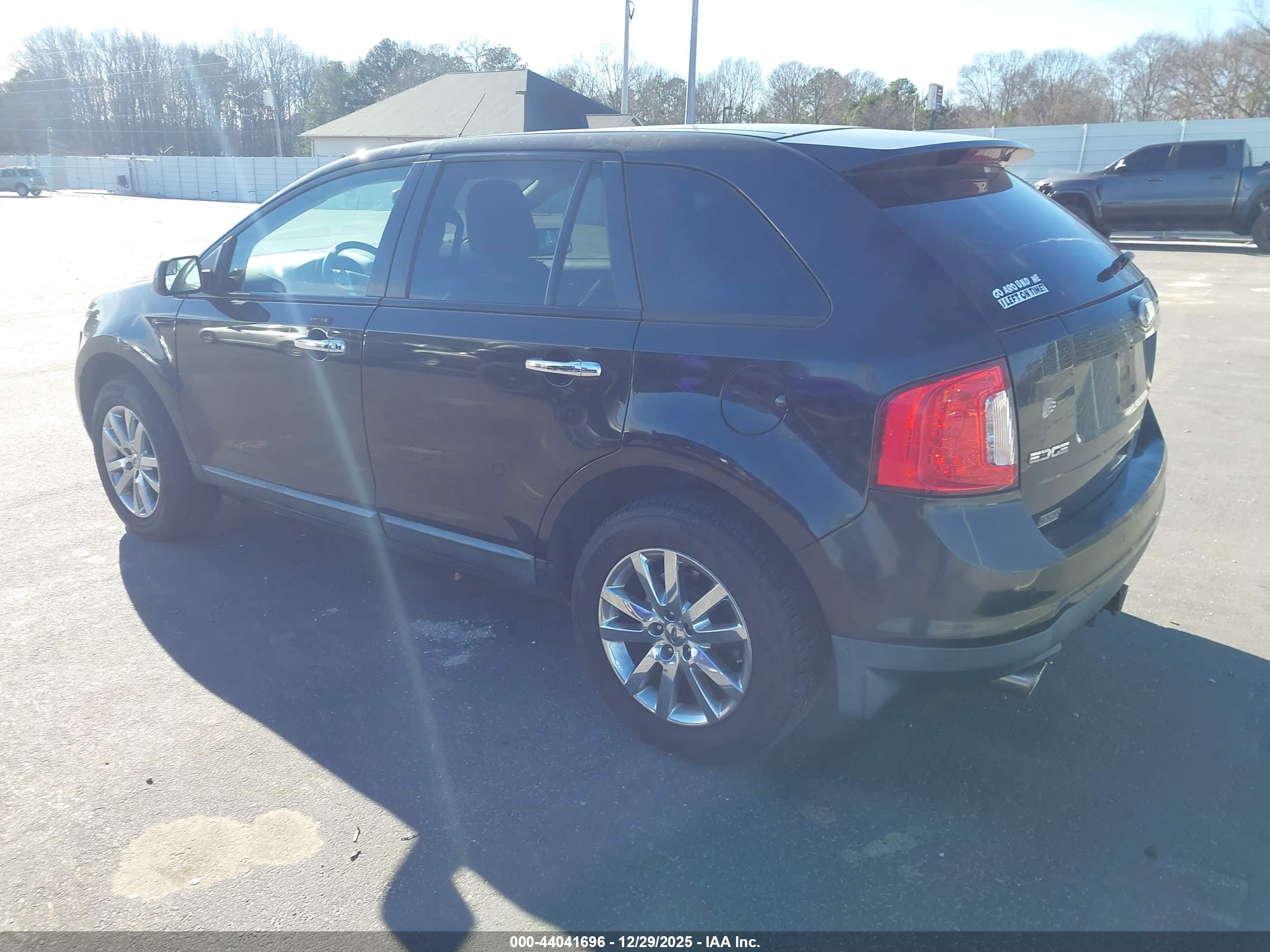FORD EDGE image 3