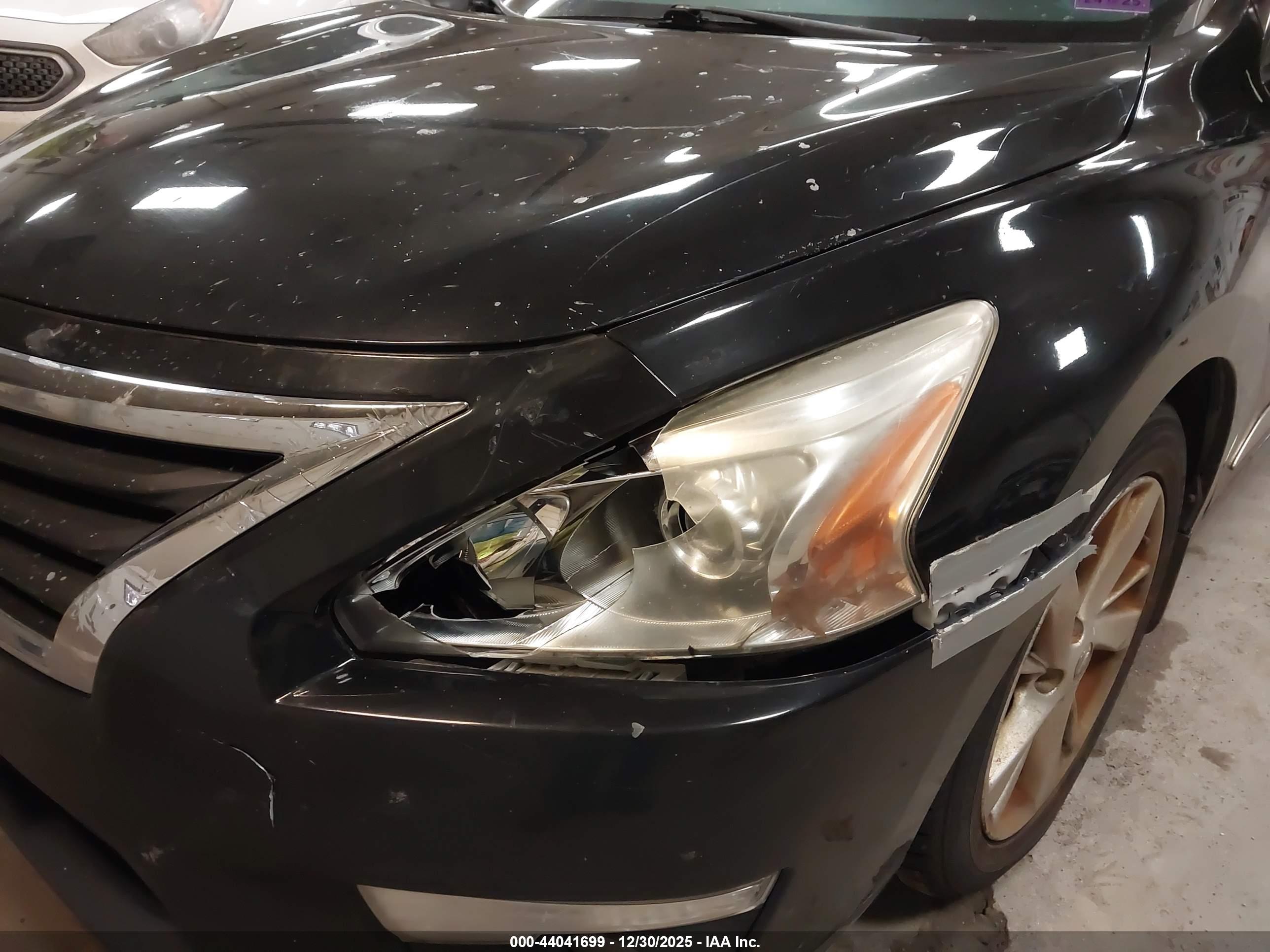 NISSAN ALTIMA image 6