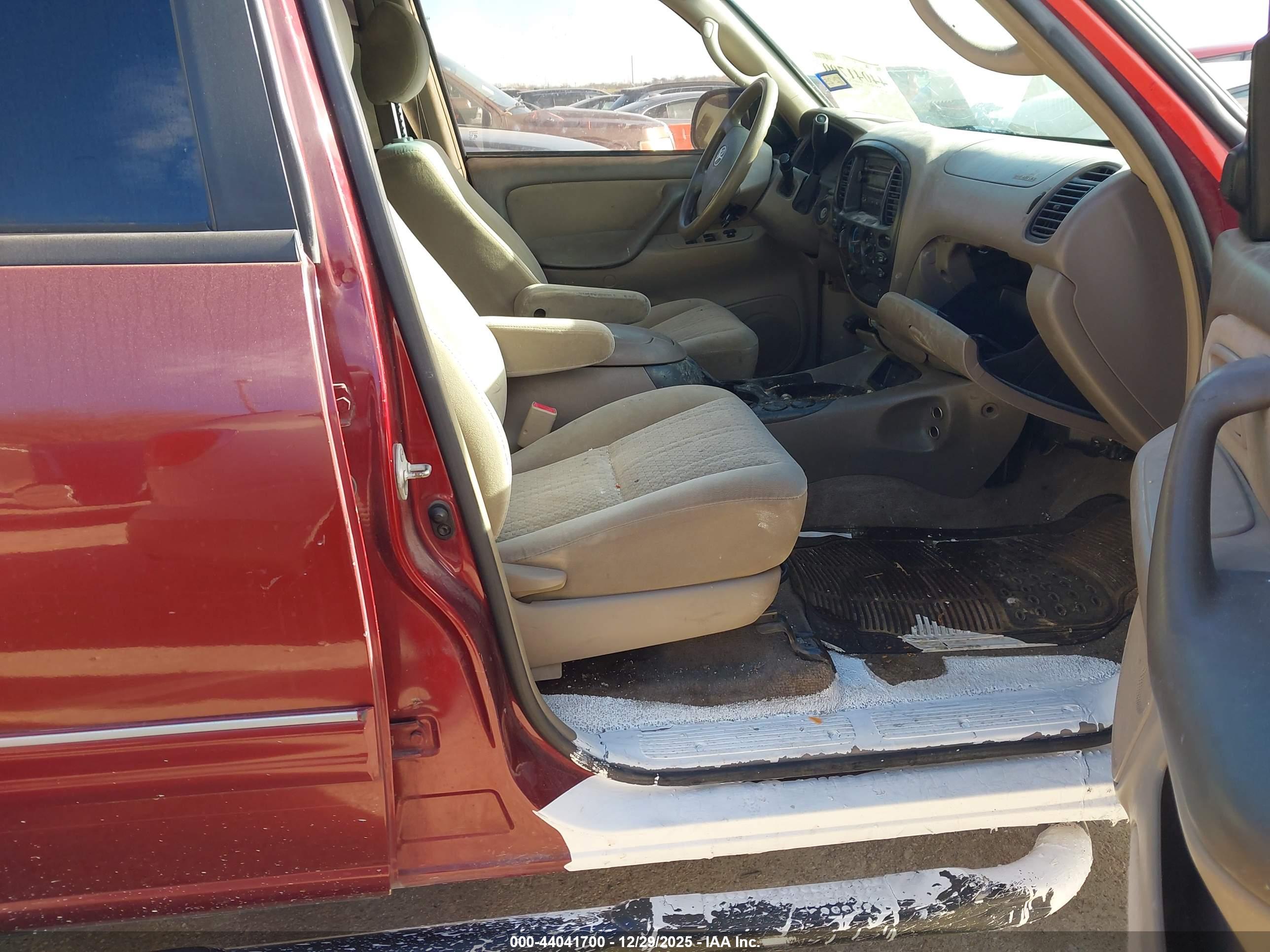 TOYOTA TUNDRA image 5