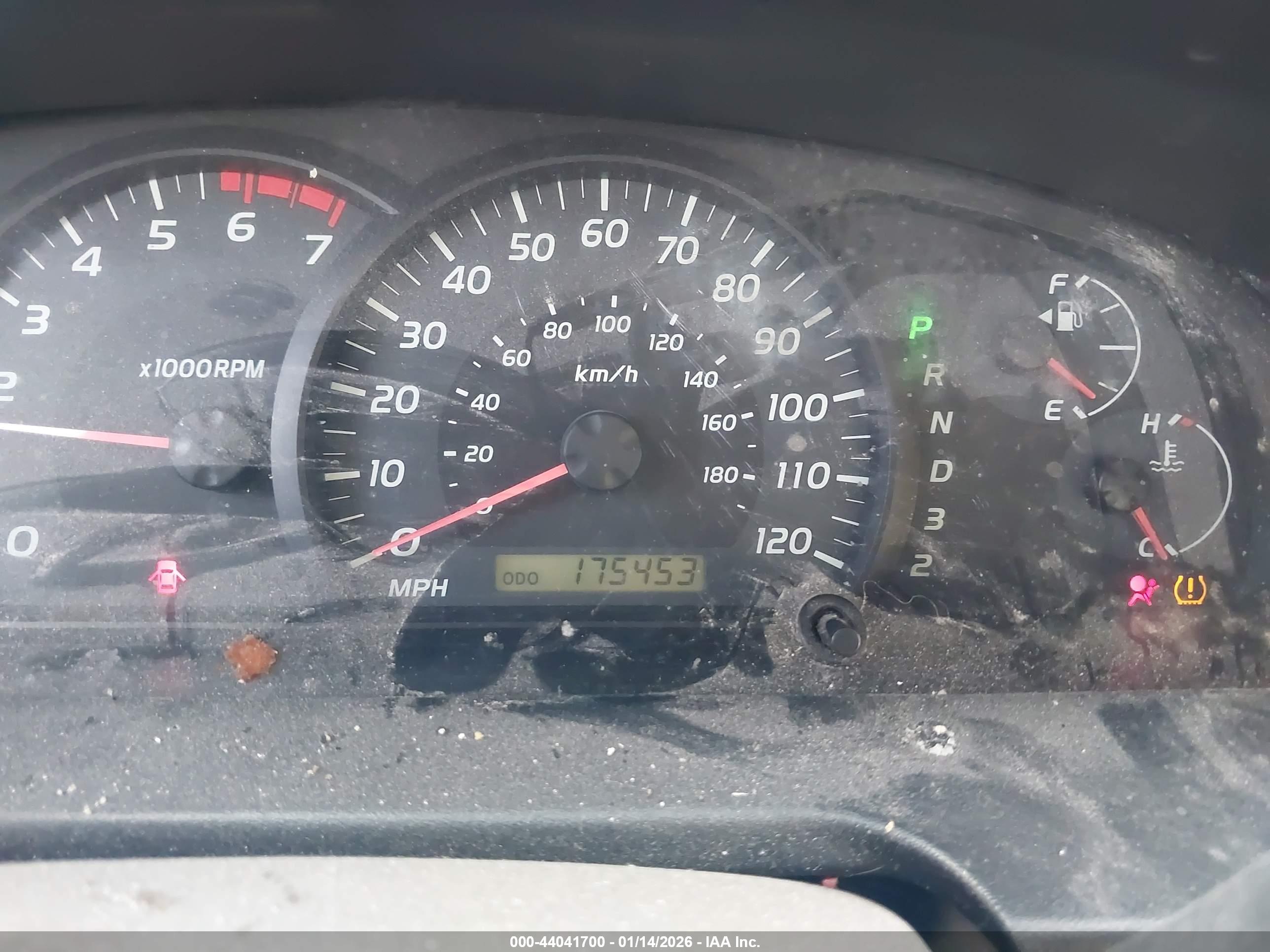 TOYOTA TUNDRA image 7