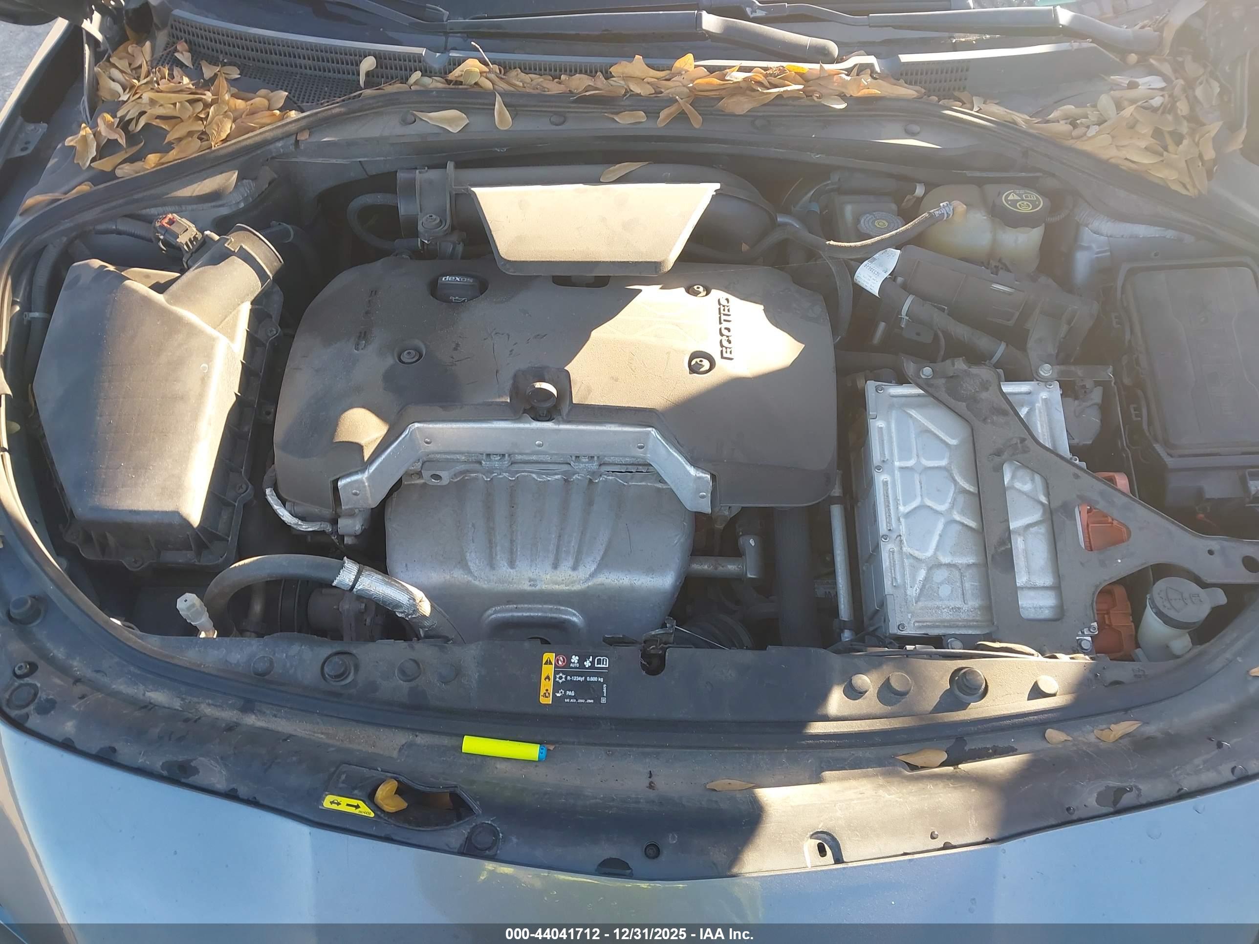 BUICK LACROSSE image 10