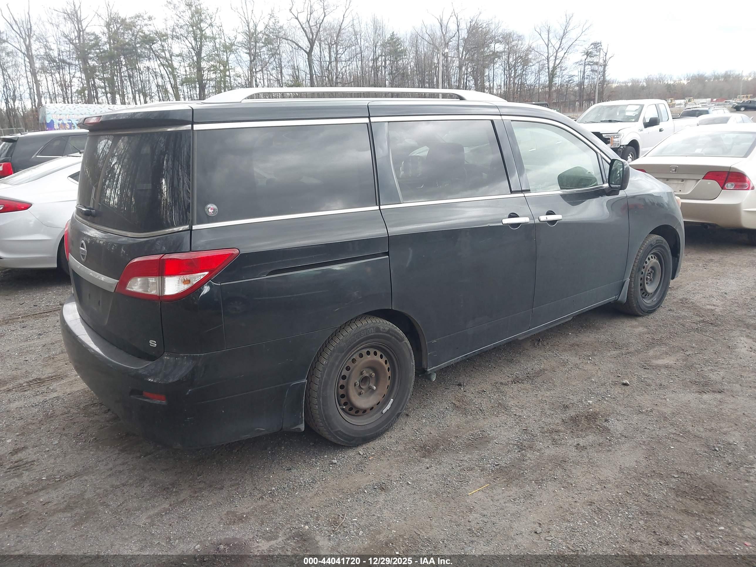 NISSAN QUEST image 4