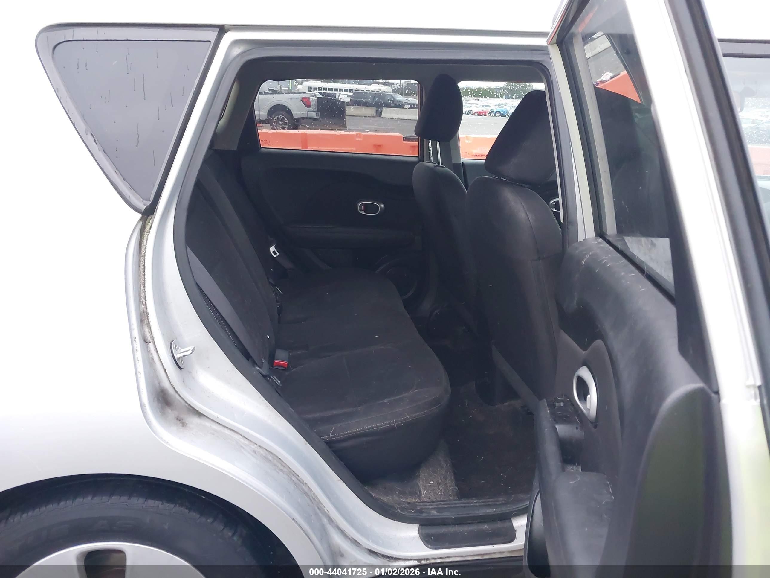 KIA SOUL image 8