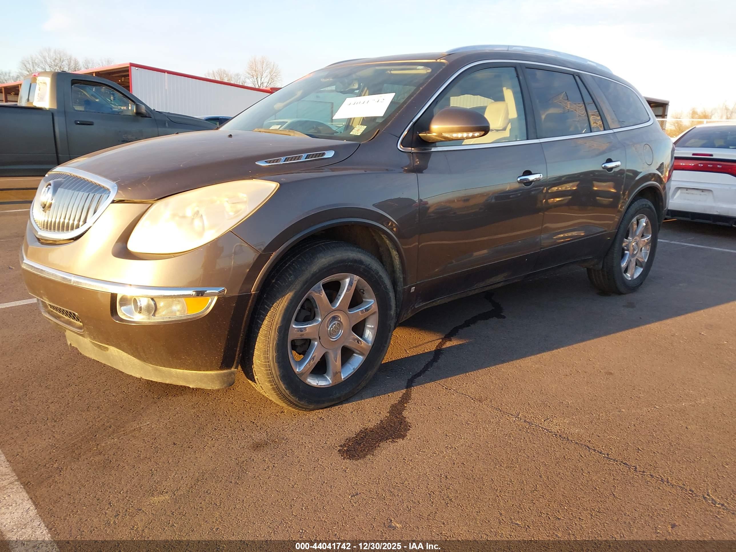BUICK ENCLAVE image 2