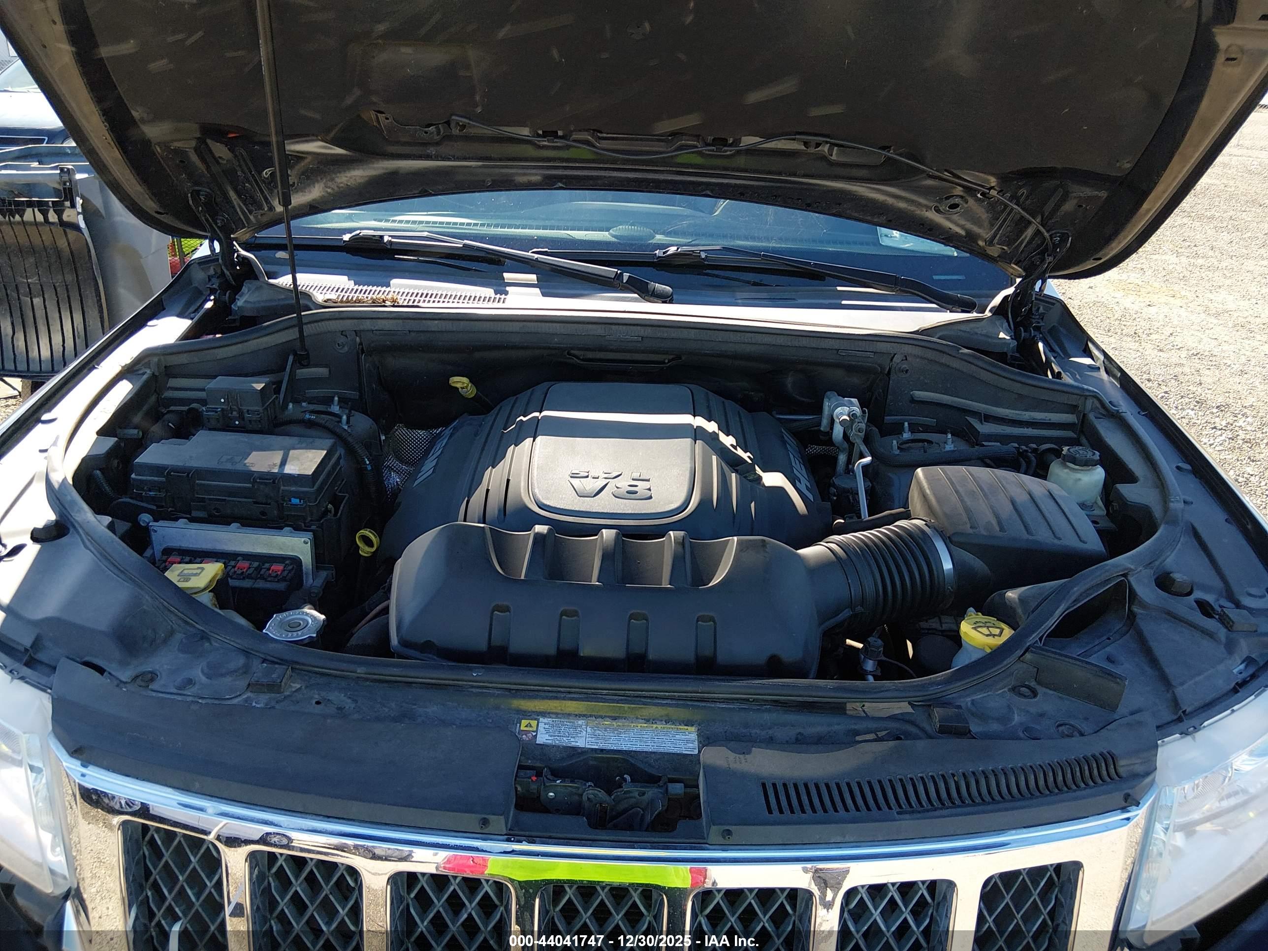 JEEP GRAND image 10