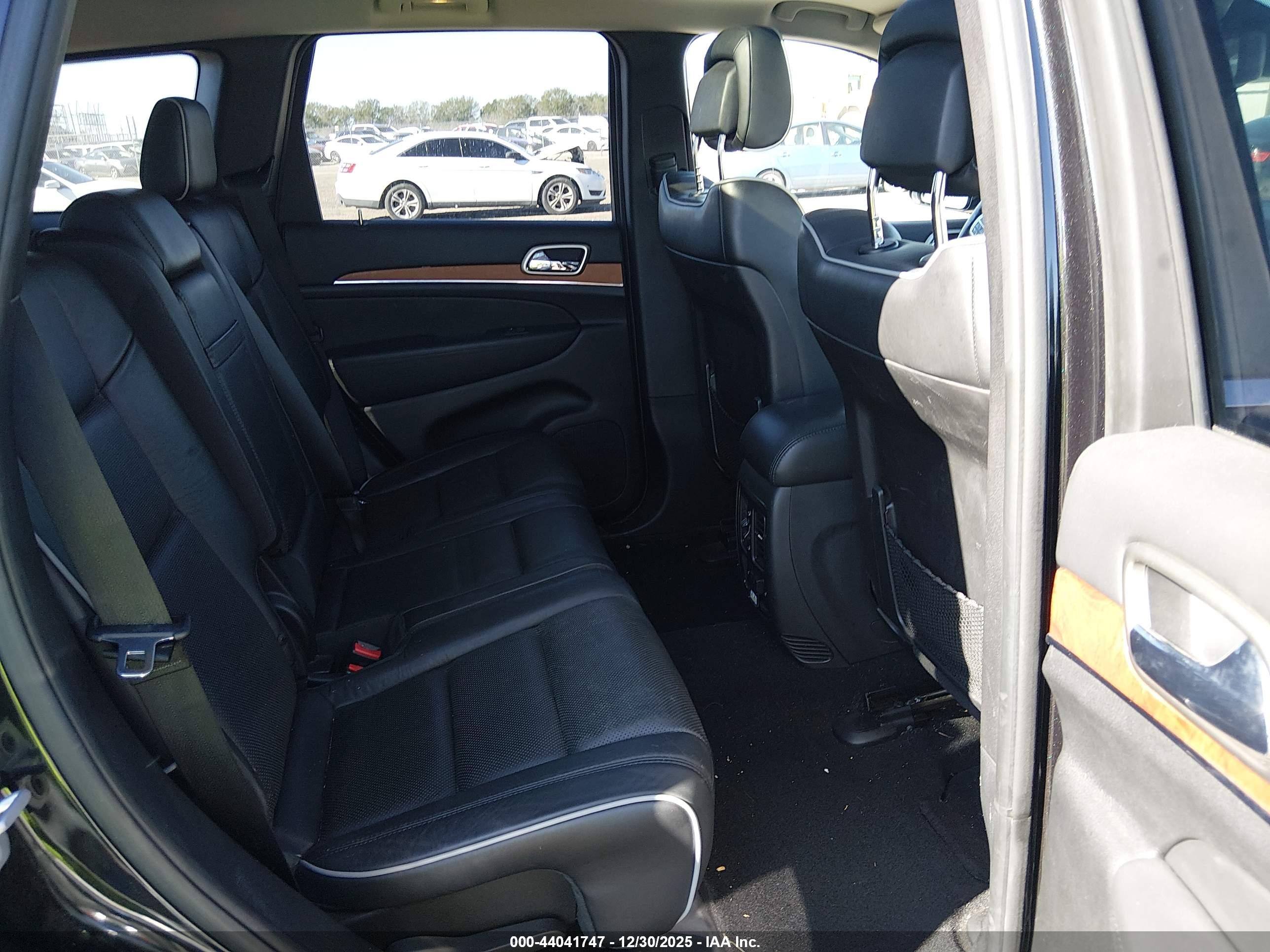 JEEP GRAND image 8