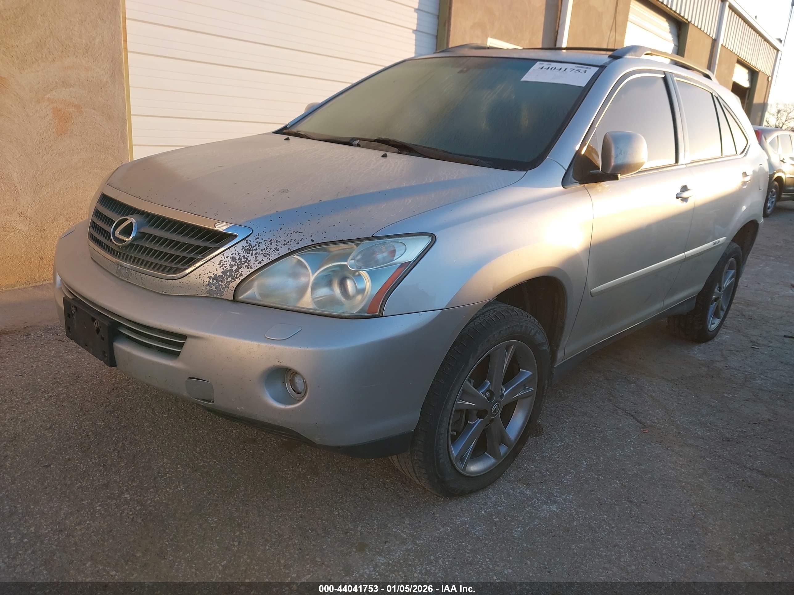 LEXUS RX image 2