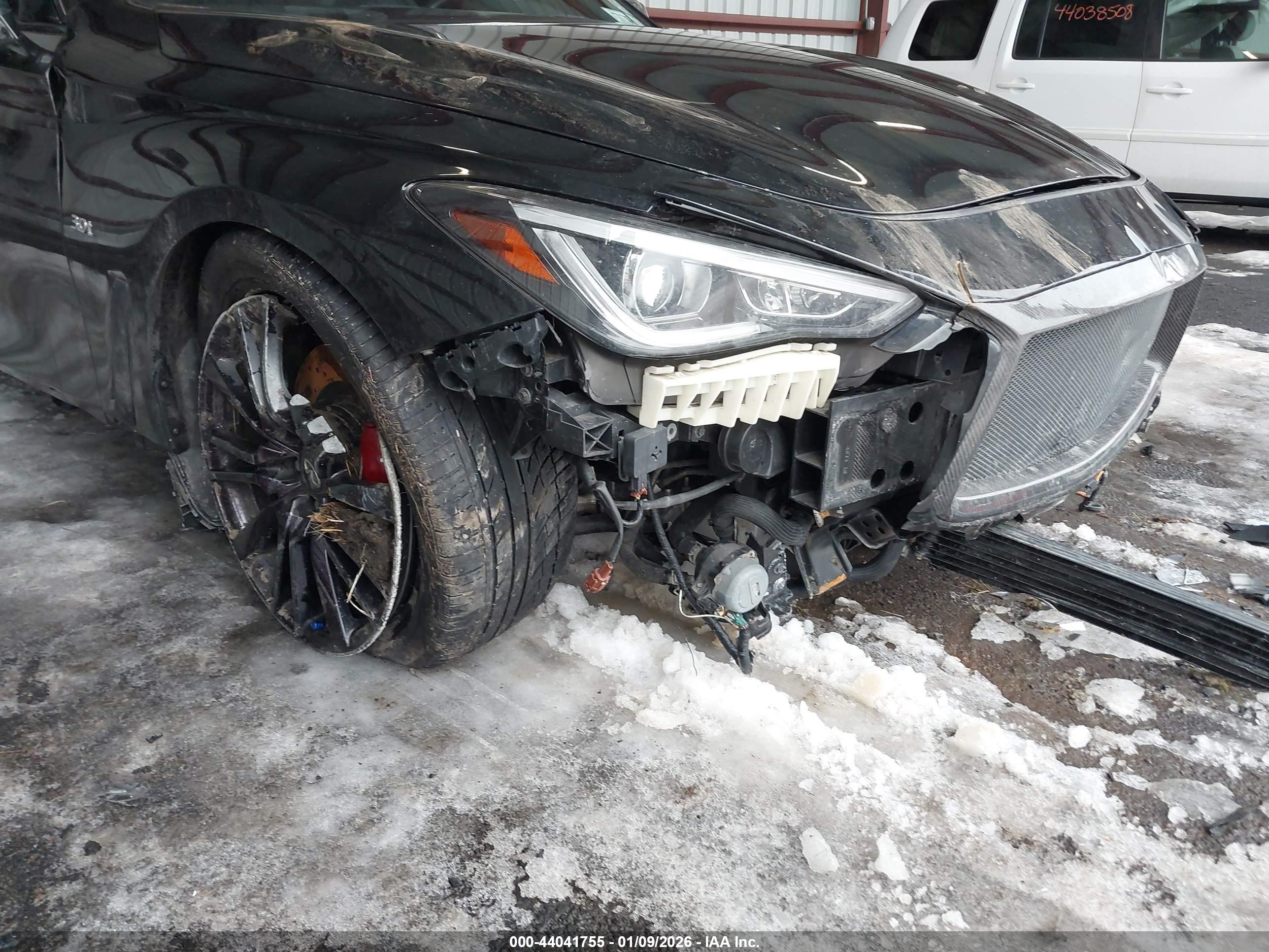 INFINITI Q60 image 6